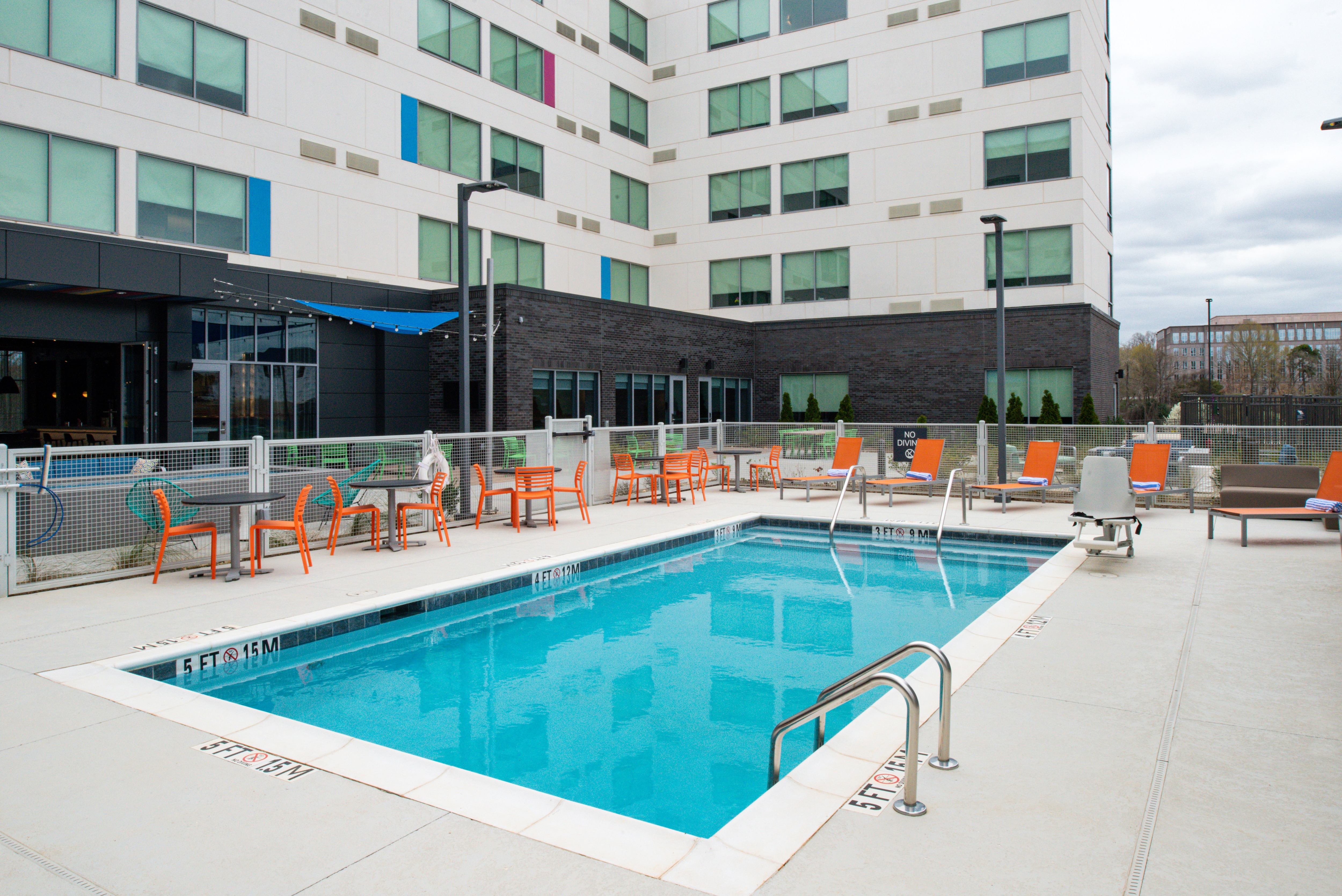 Splash - Outdoor Pool
