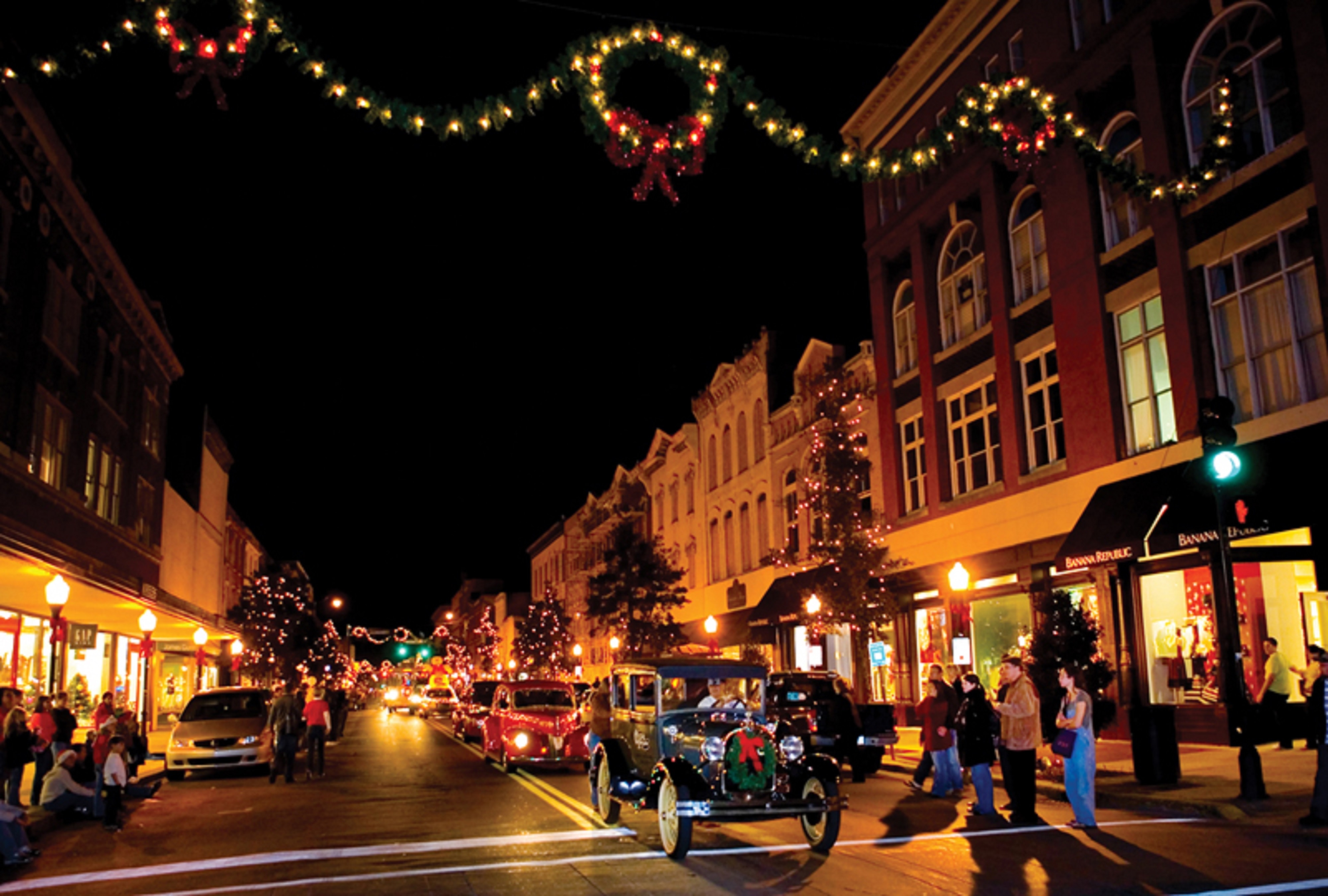 Downtown Holiday Car Parade