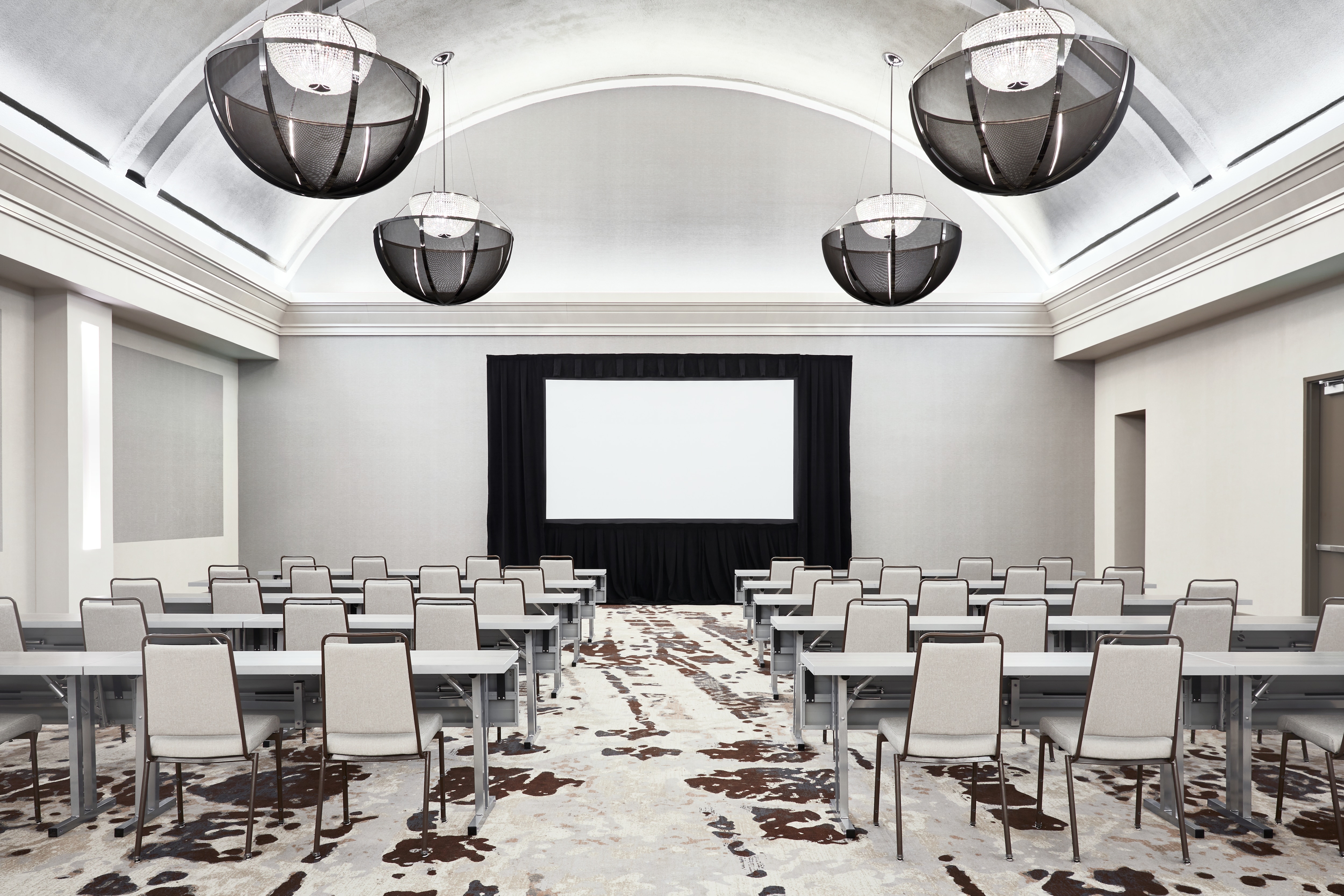 Zoe Ballroom - Classroom
