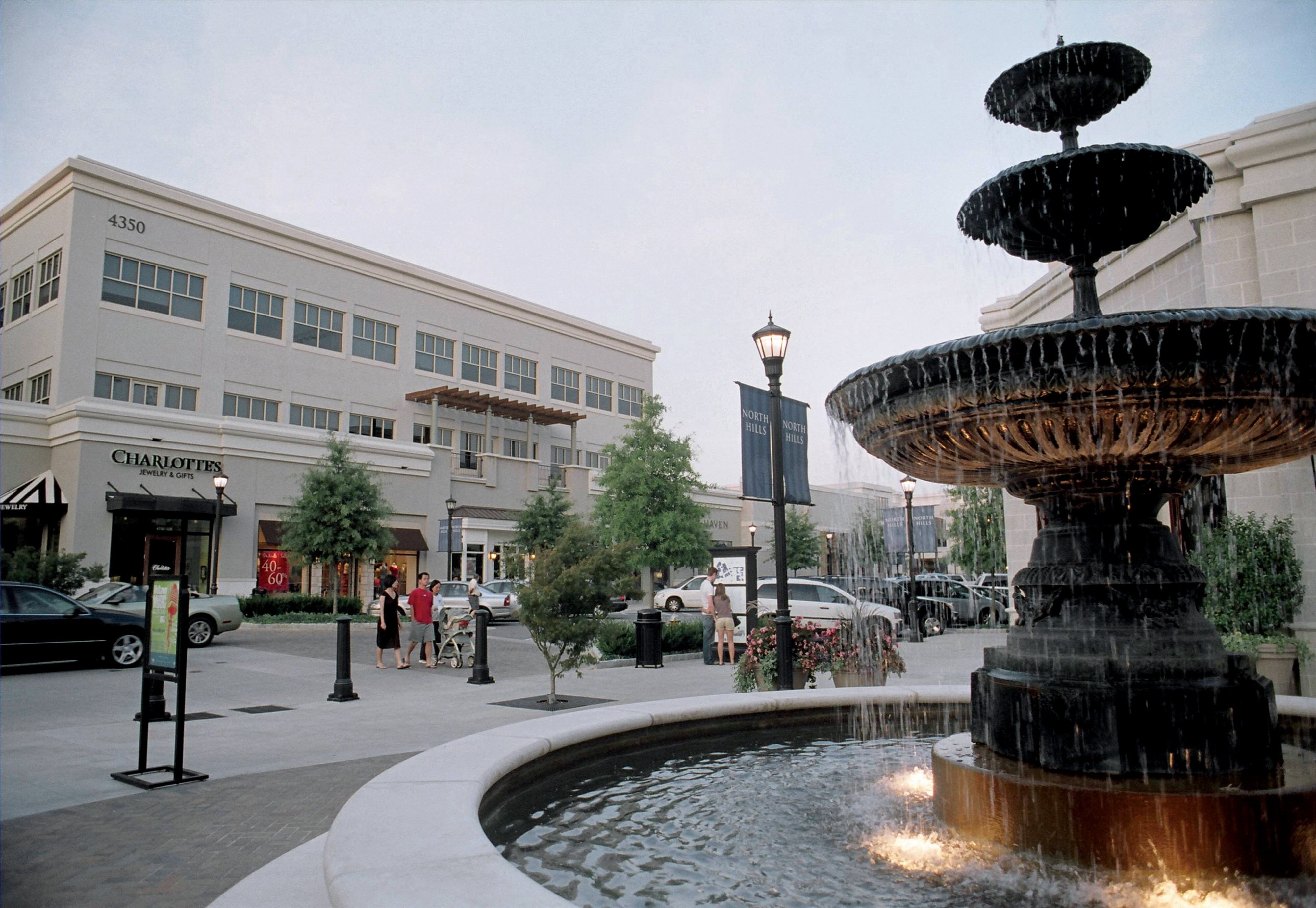 Shopping fountain