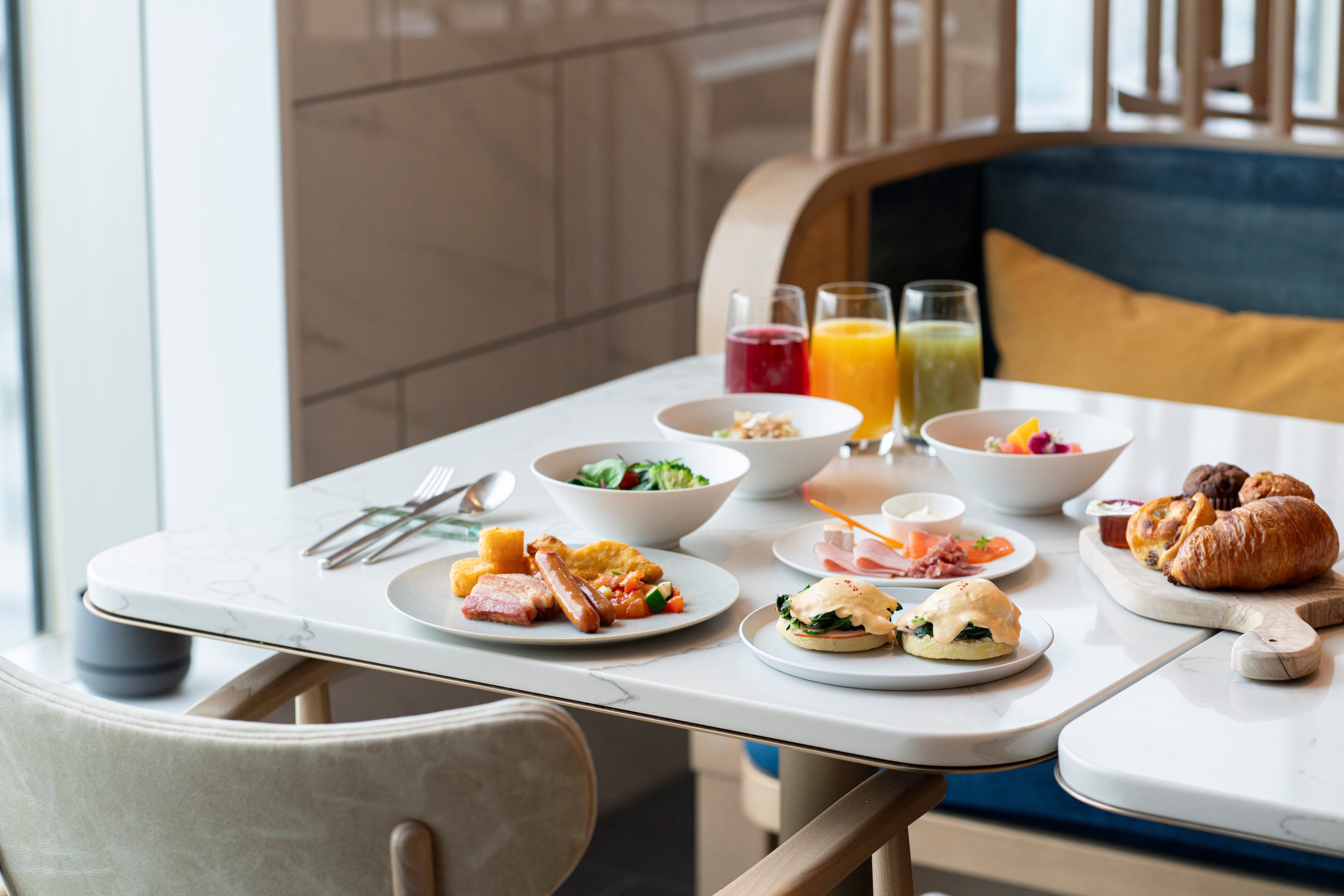 Breakfast spread