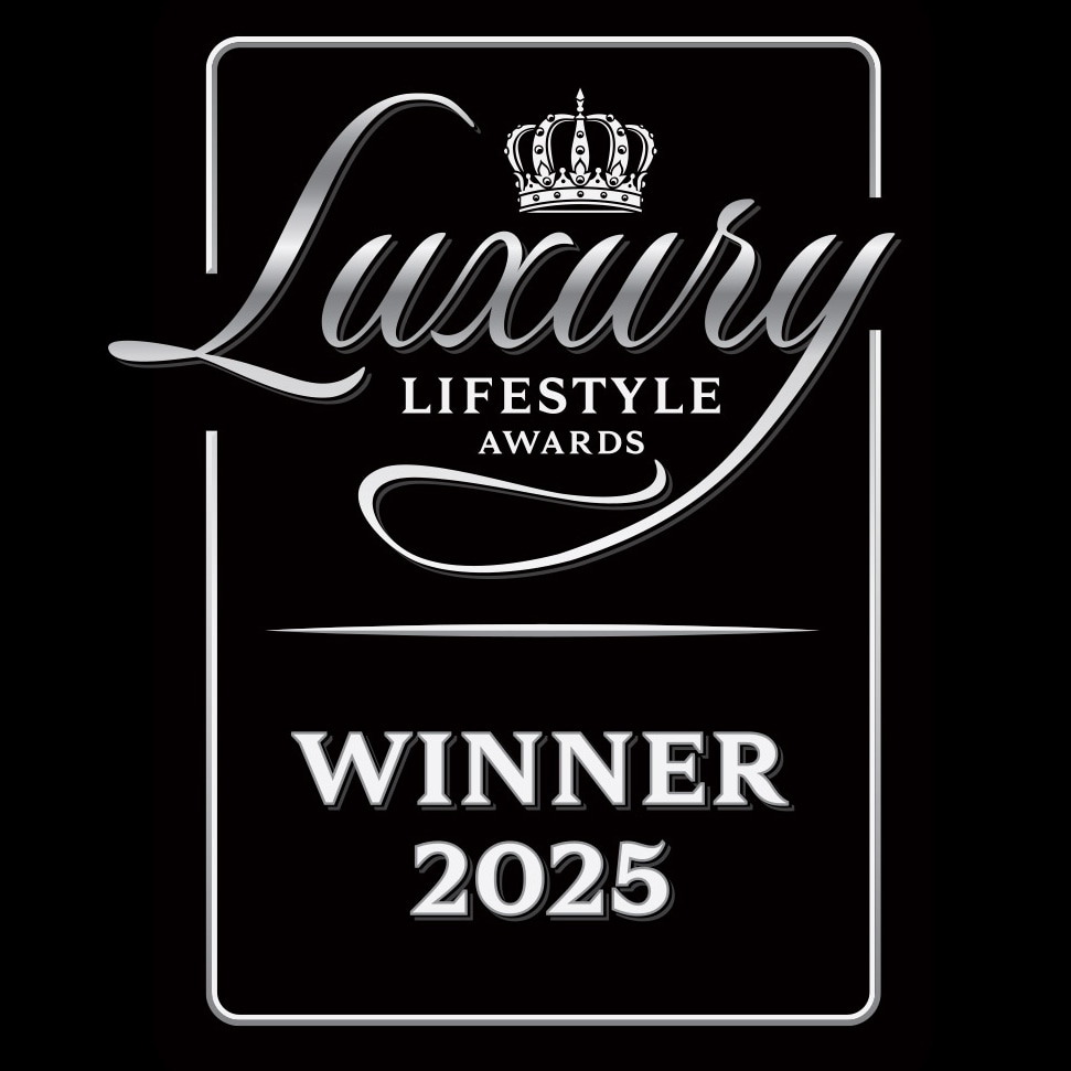 black luxury lifestyle logo