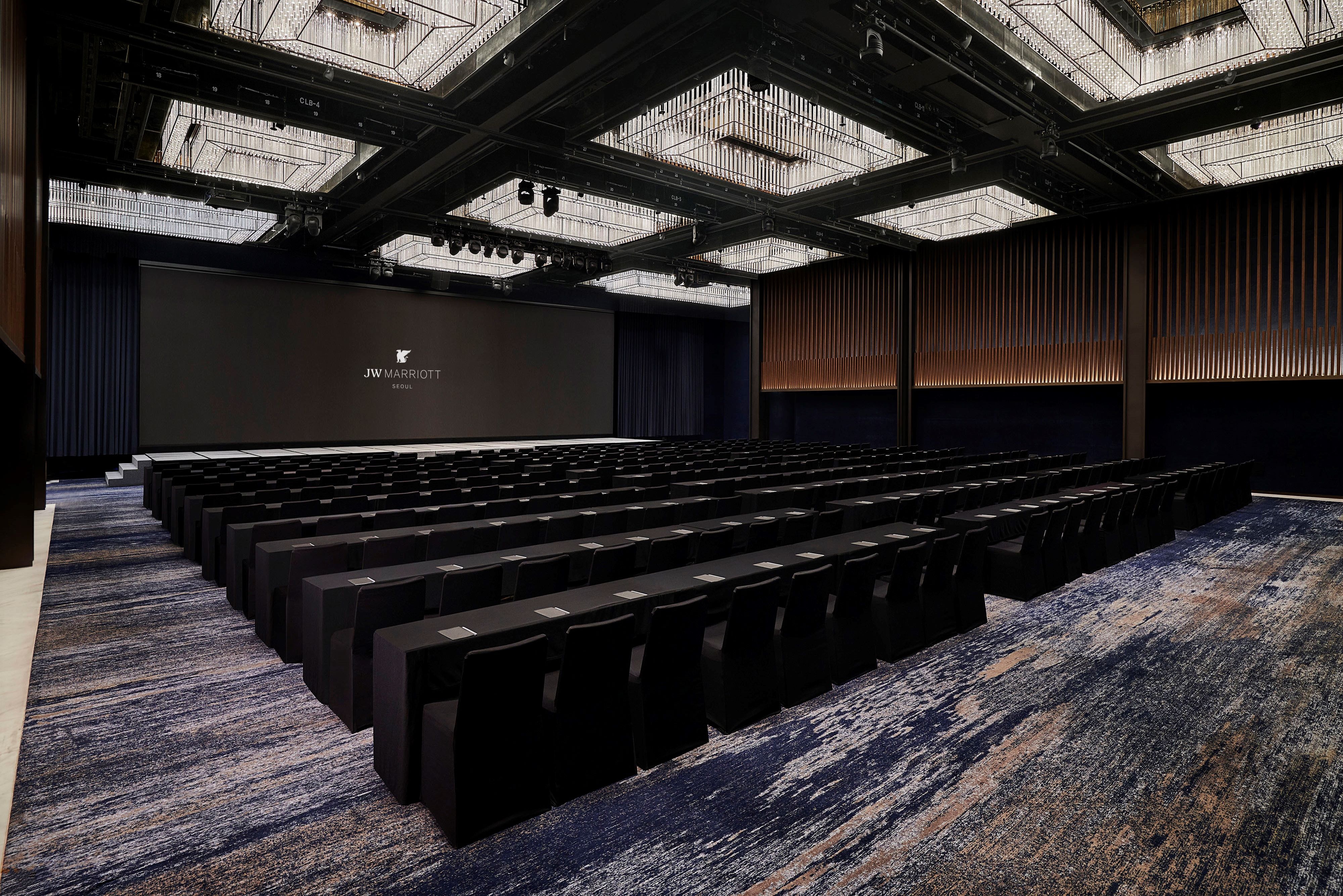 「Grand Ballroom」の座席