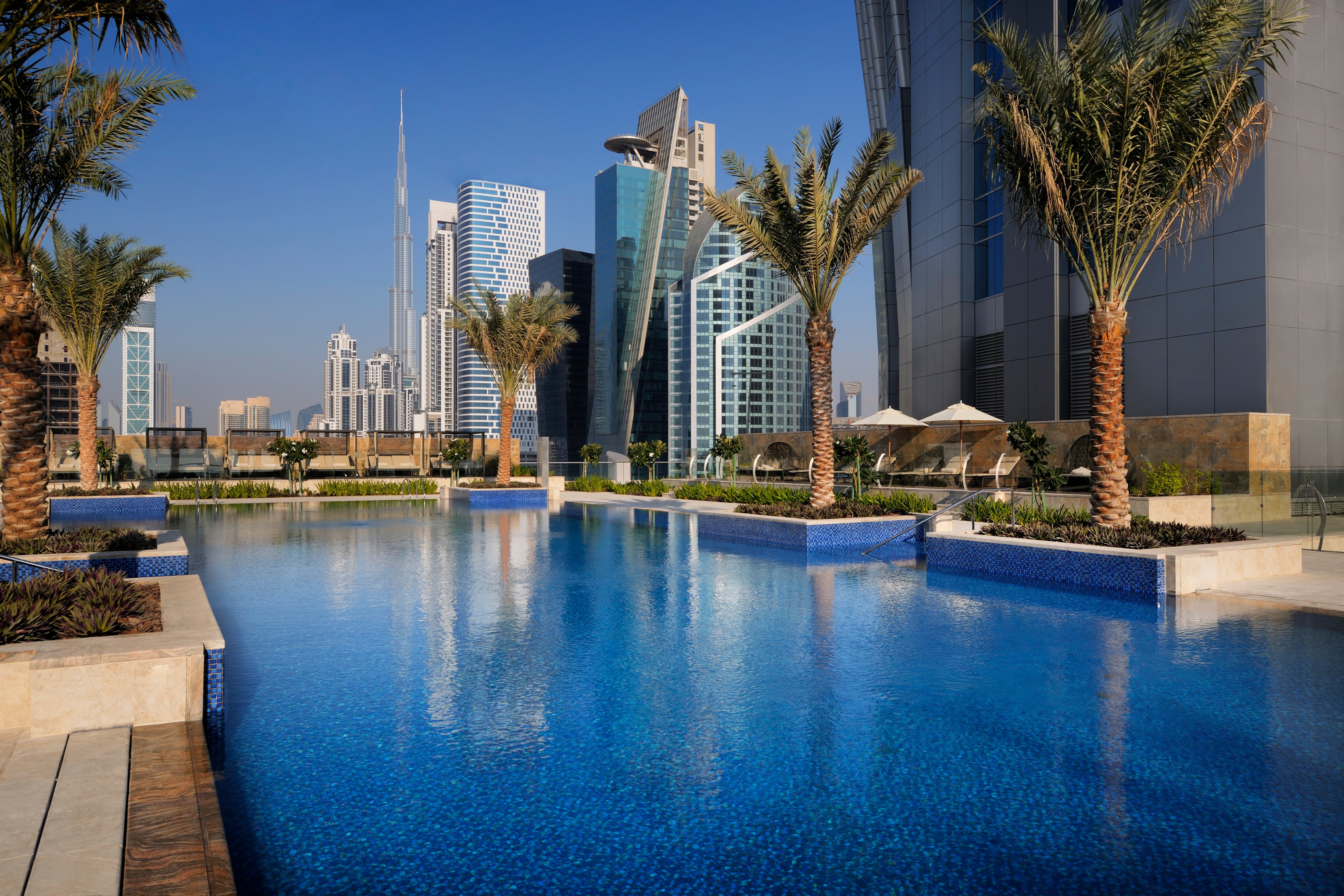 Outdoor swimming pool