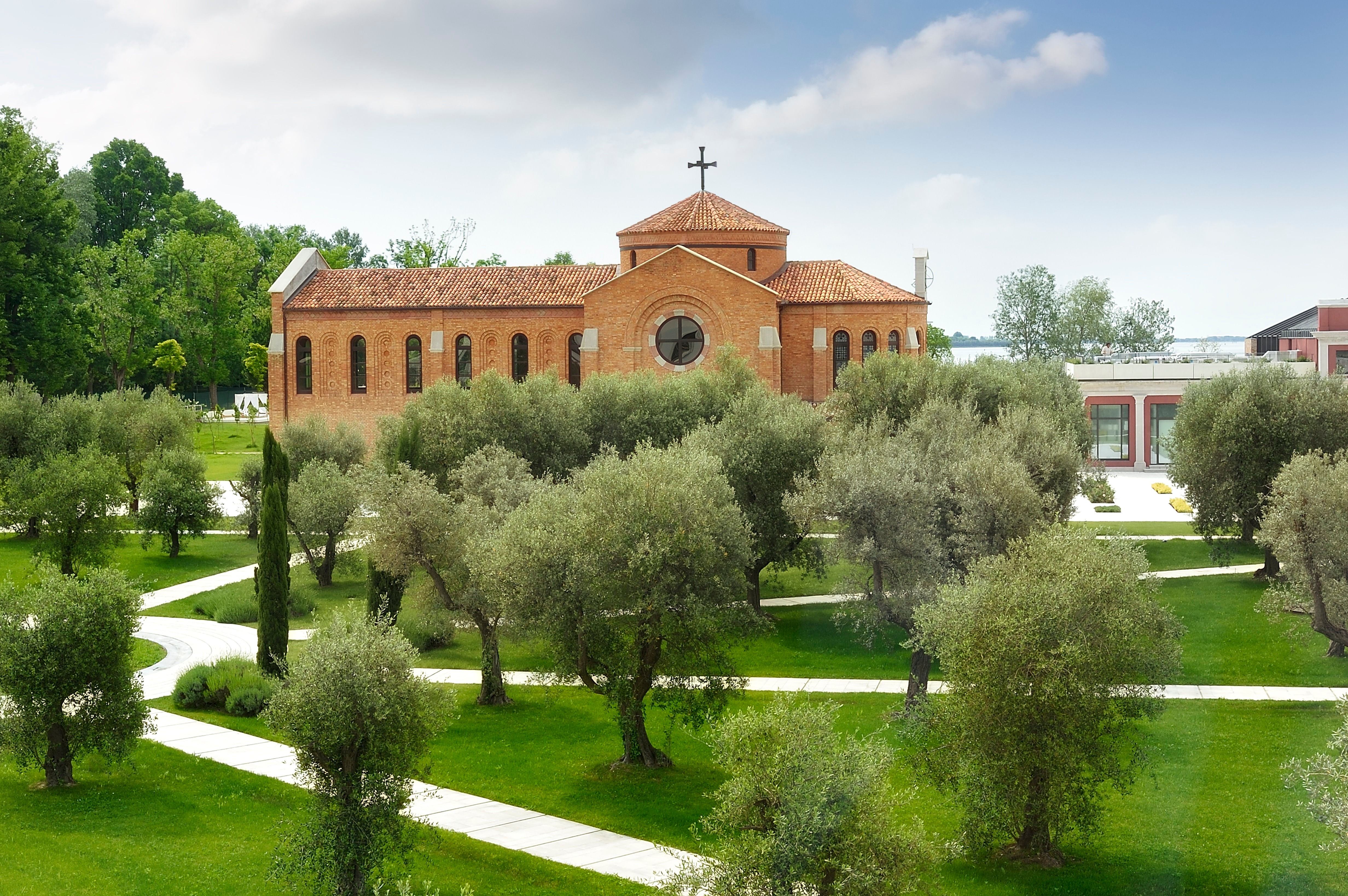 Chiesa_e_uliveto_4