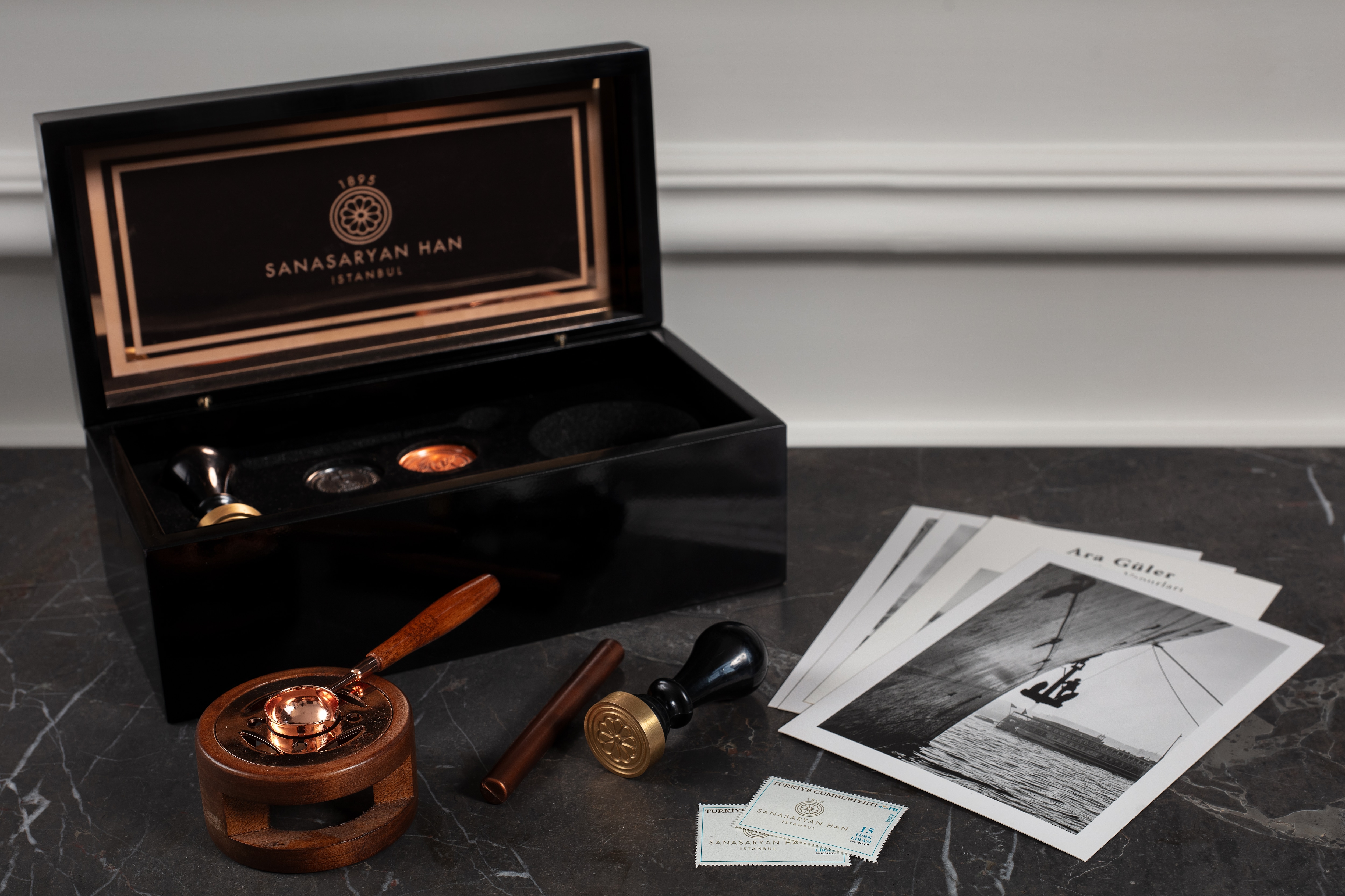 Stationary set