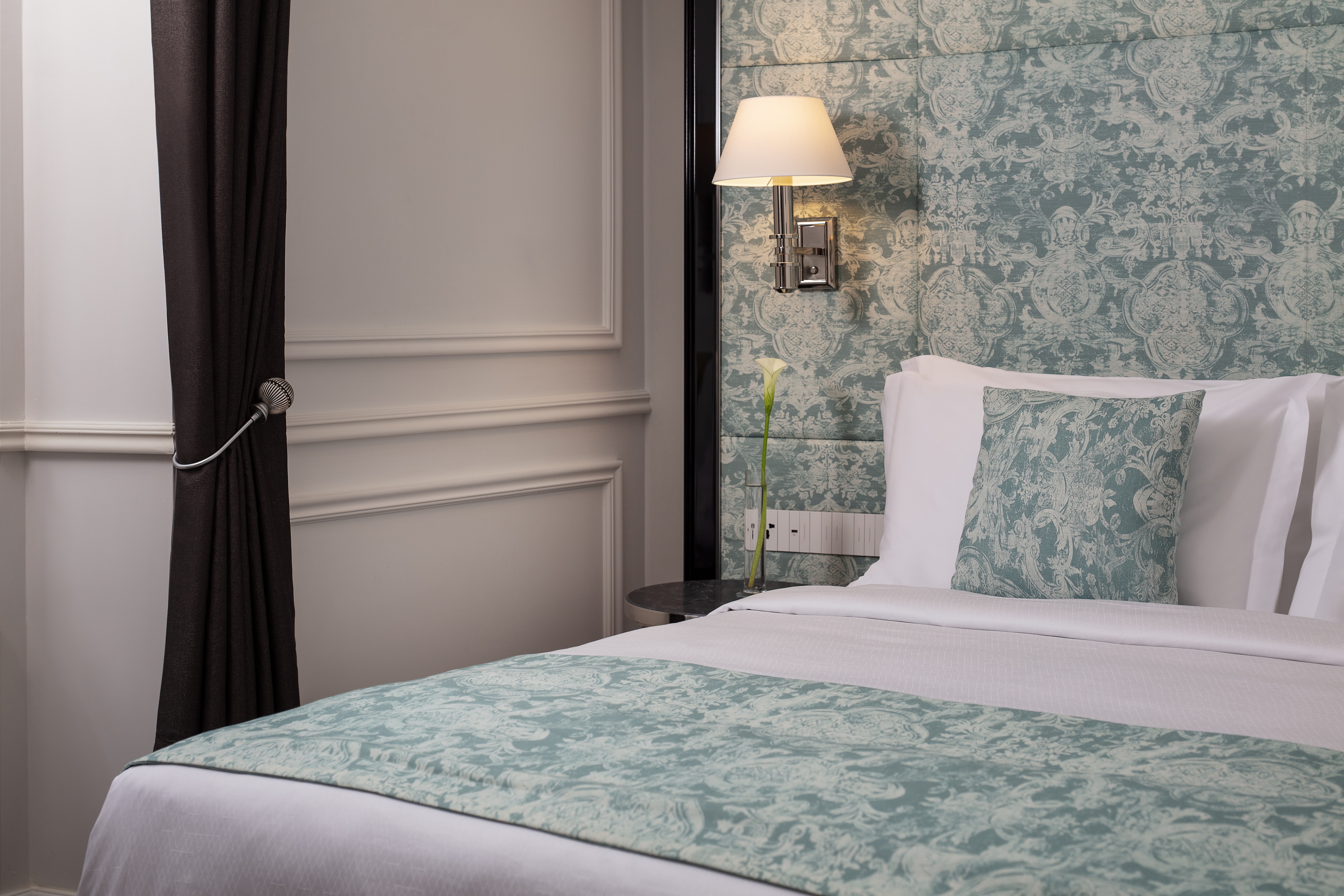 Guest suite bed