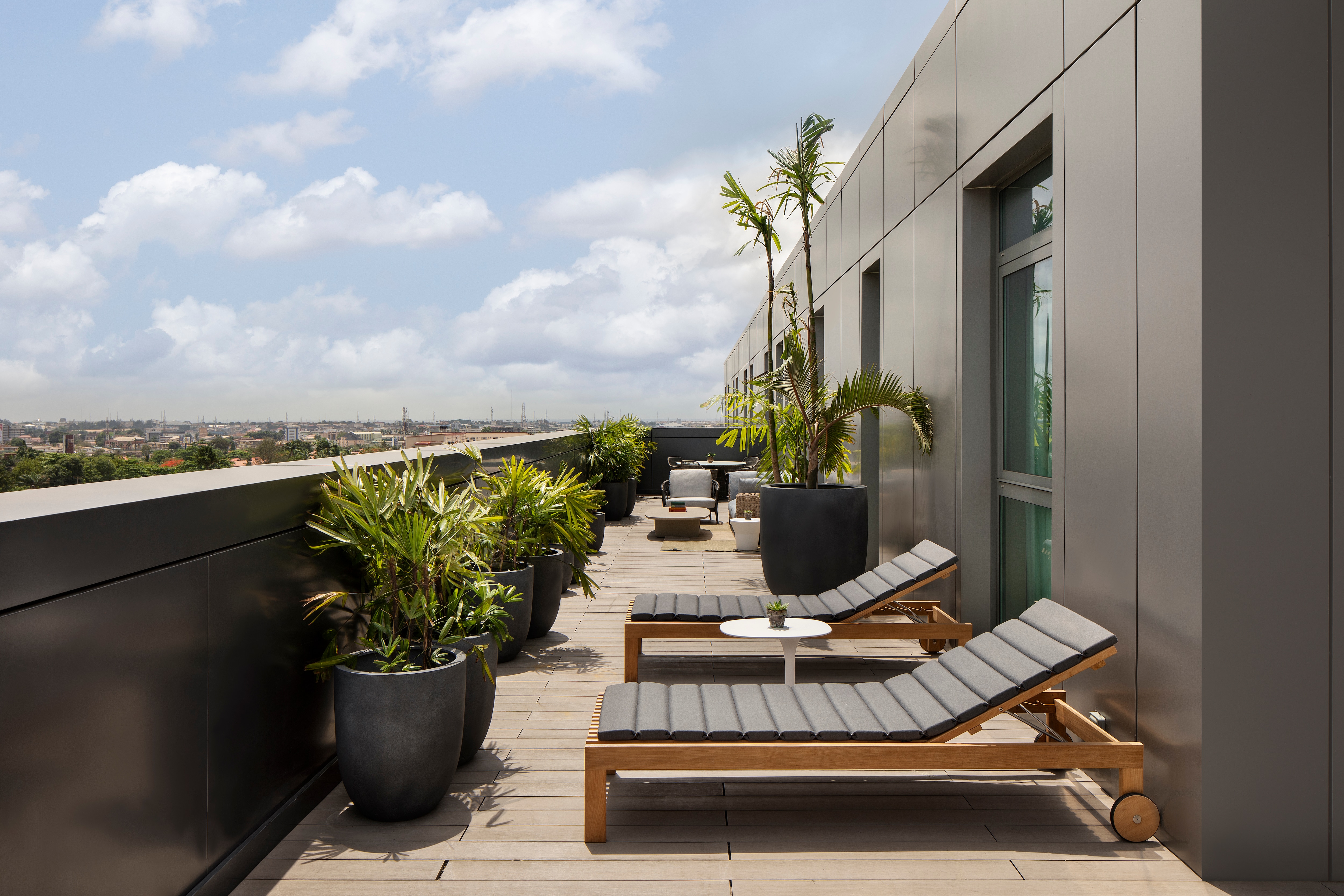 balcony