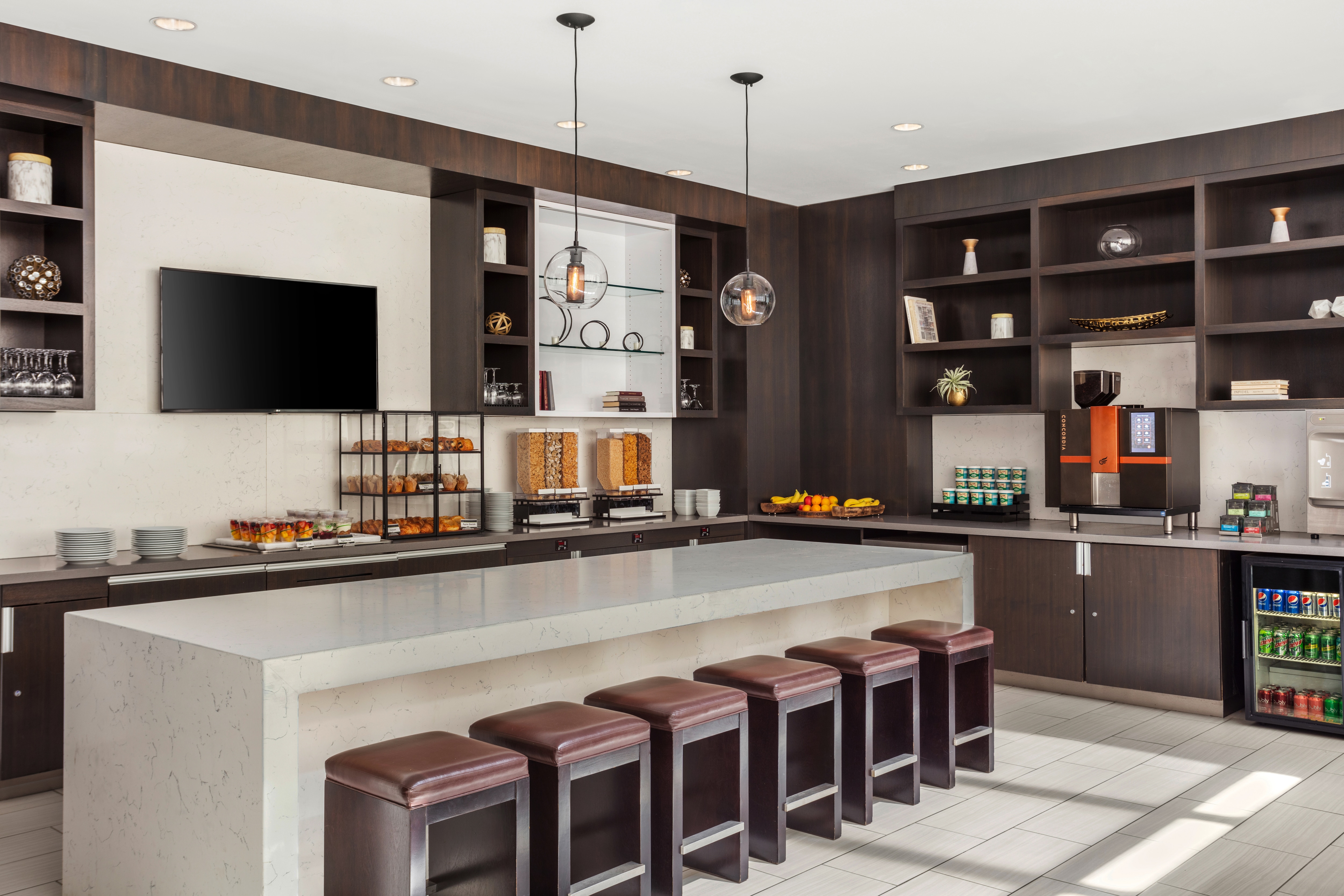 M Club Lounge
