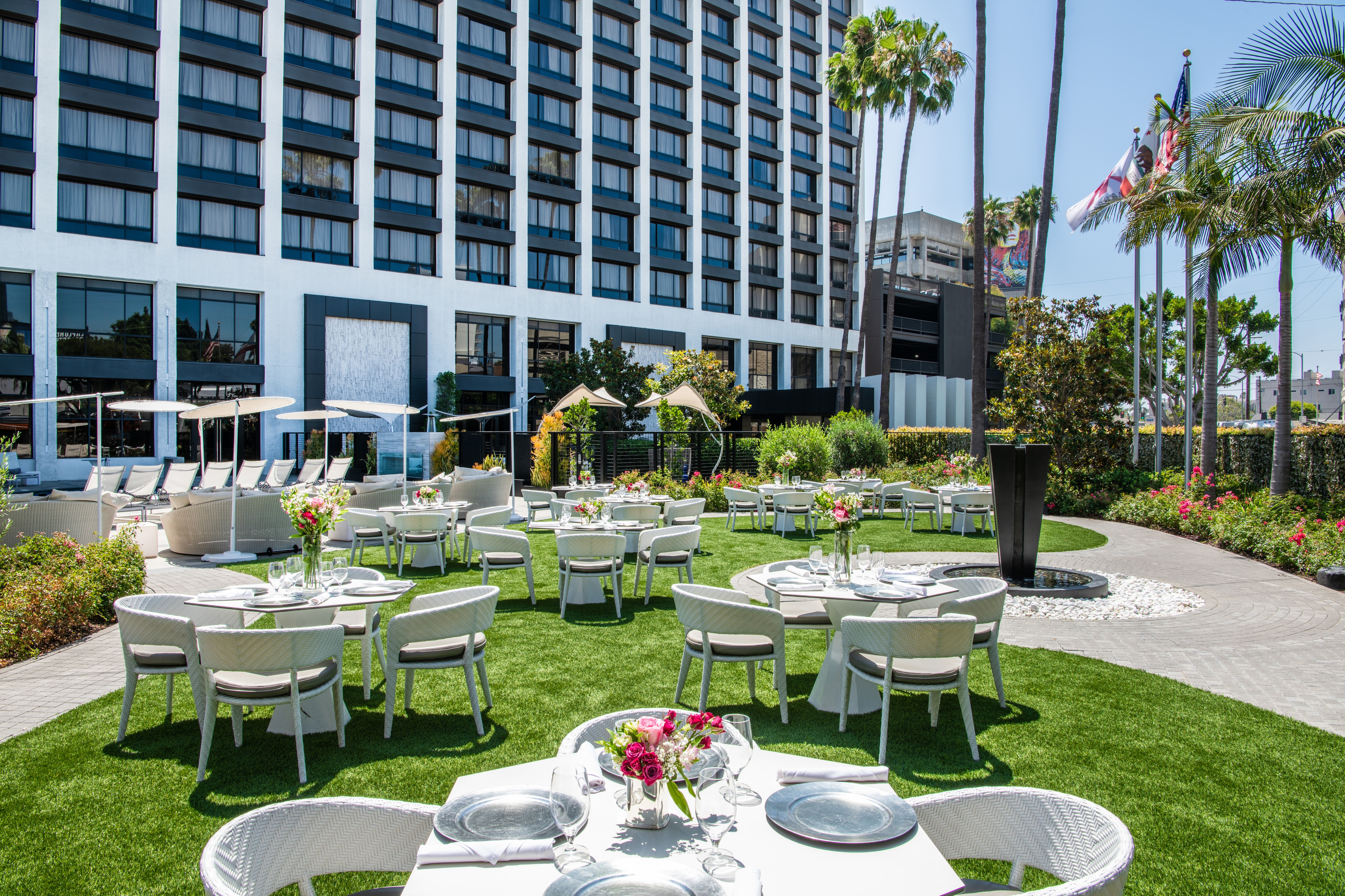 Outdoor wedding reception