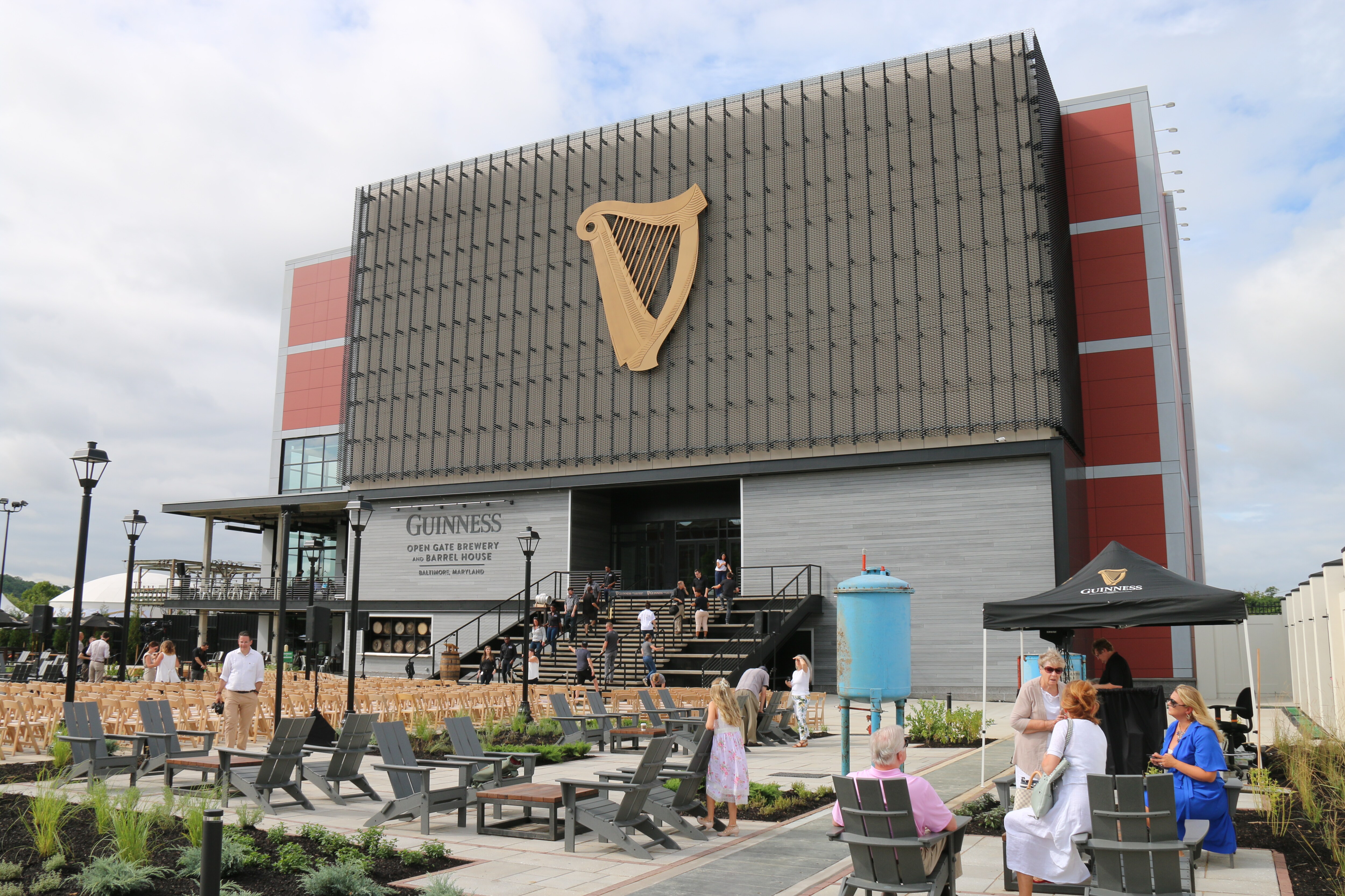 Exterior Guinness Brewery