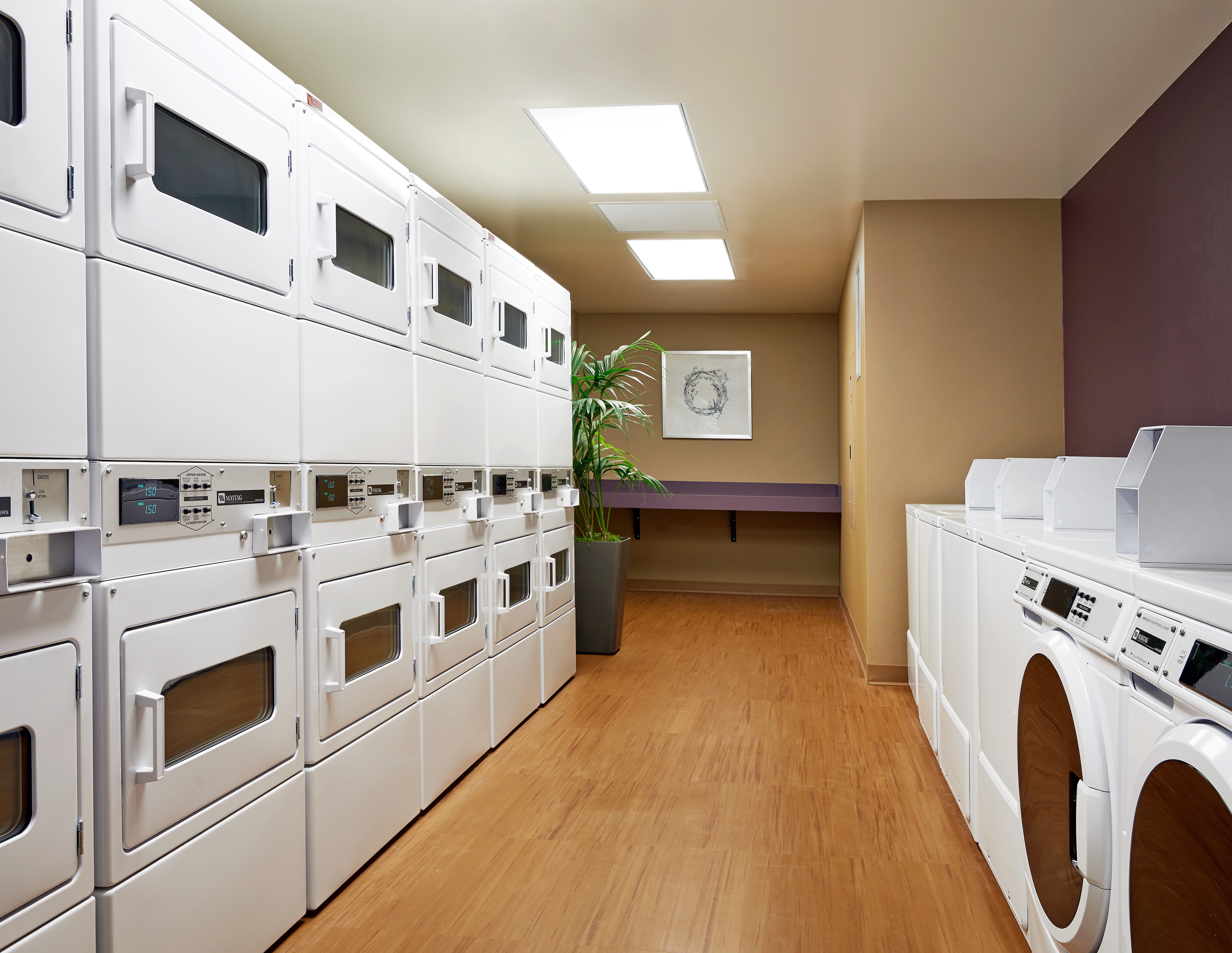 Residence Inn L.A. LIVE Guest Laundry