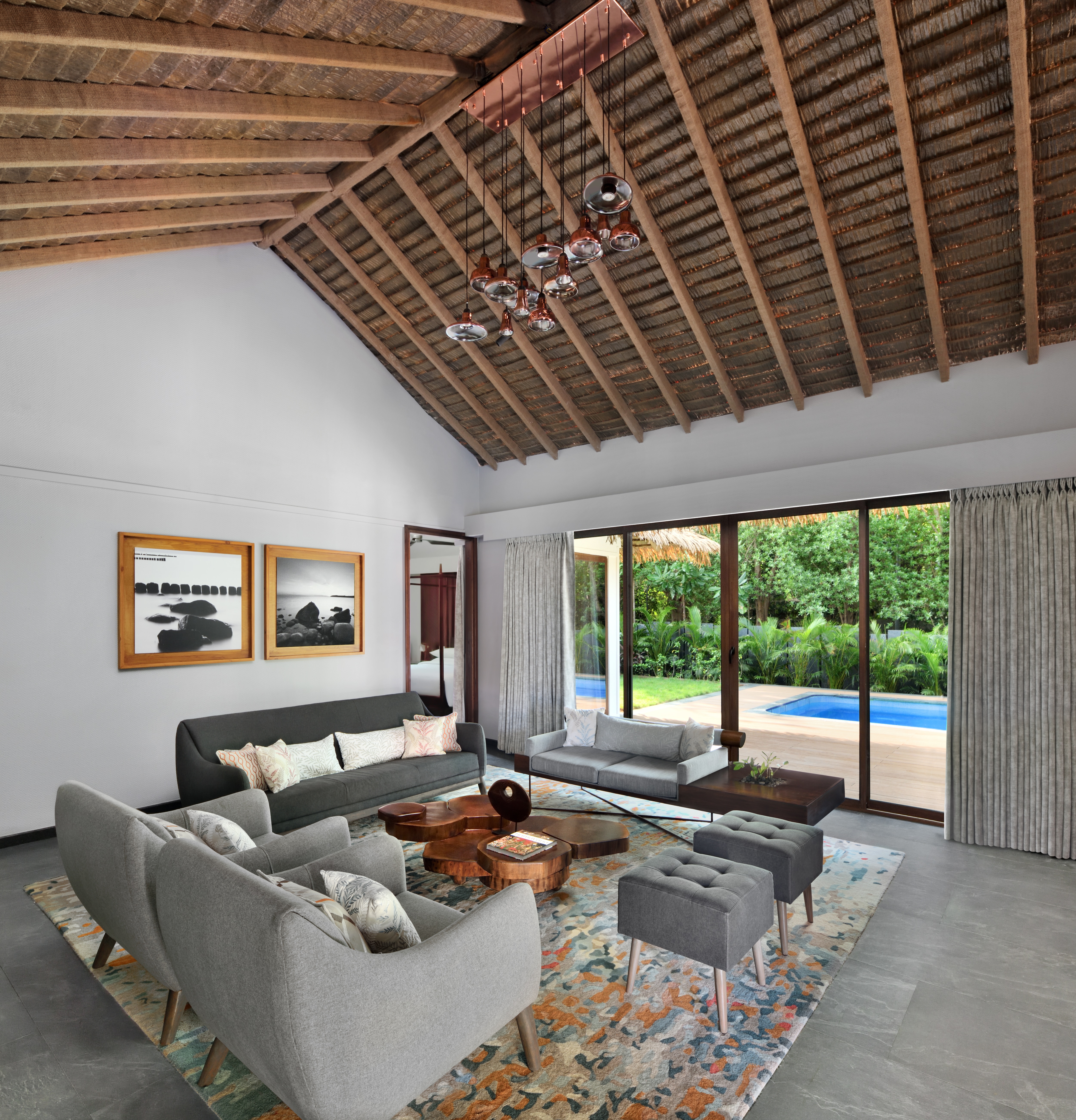 Amara Grand Villa - Living Room