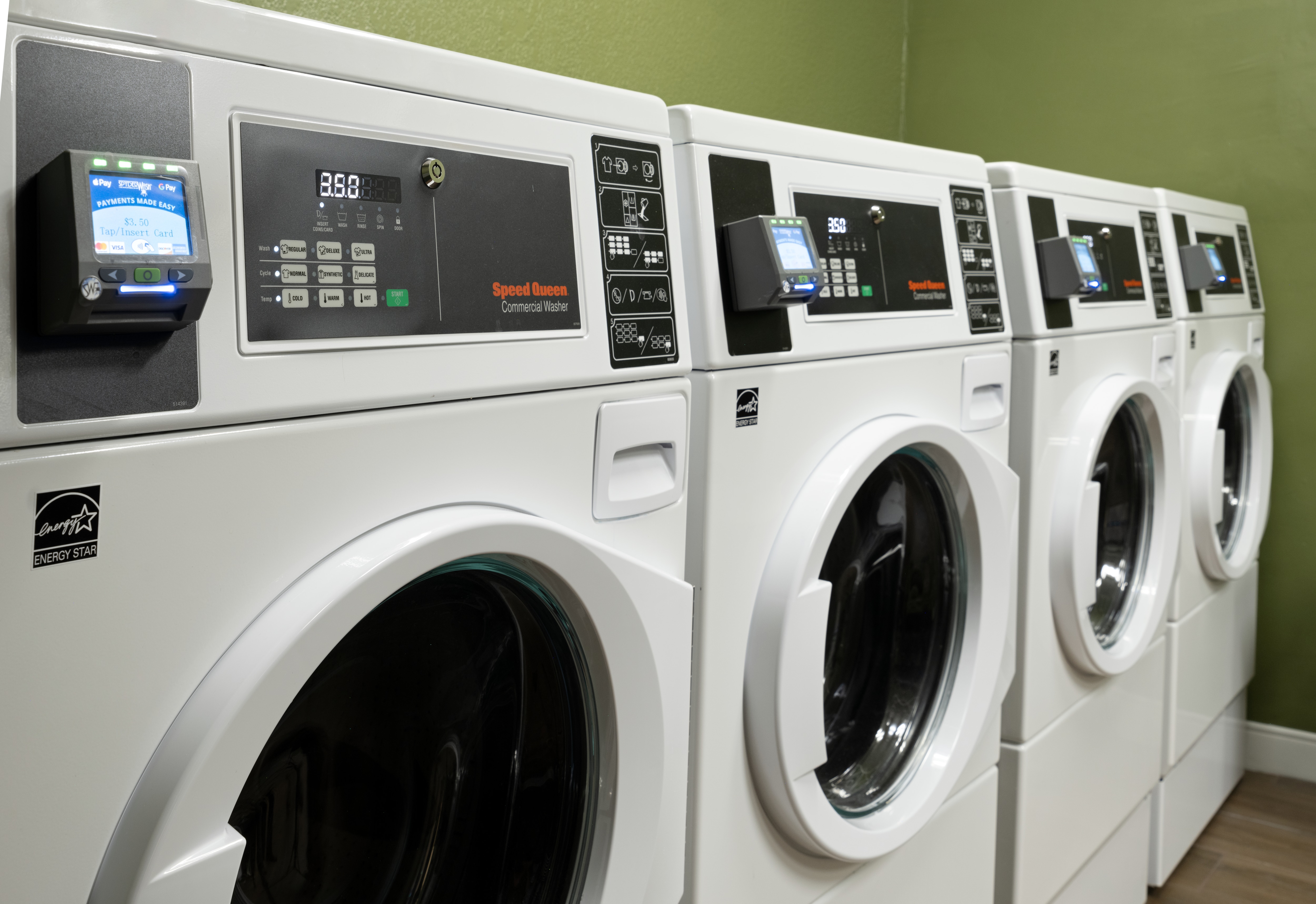 washing machines with credit card readers