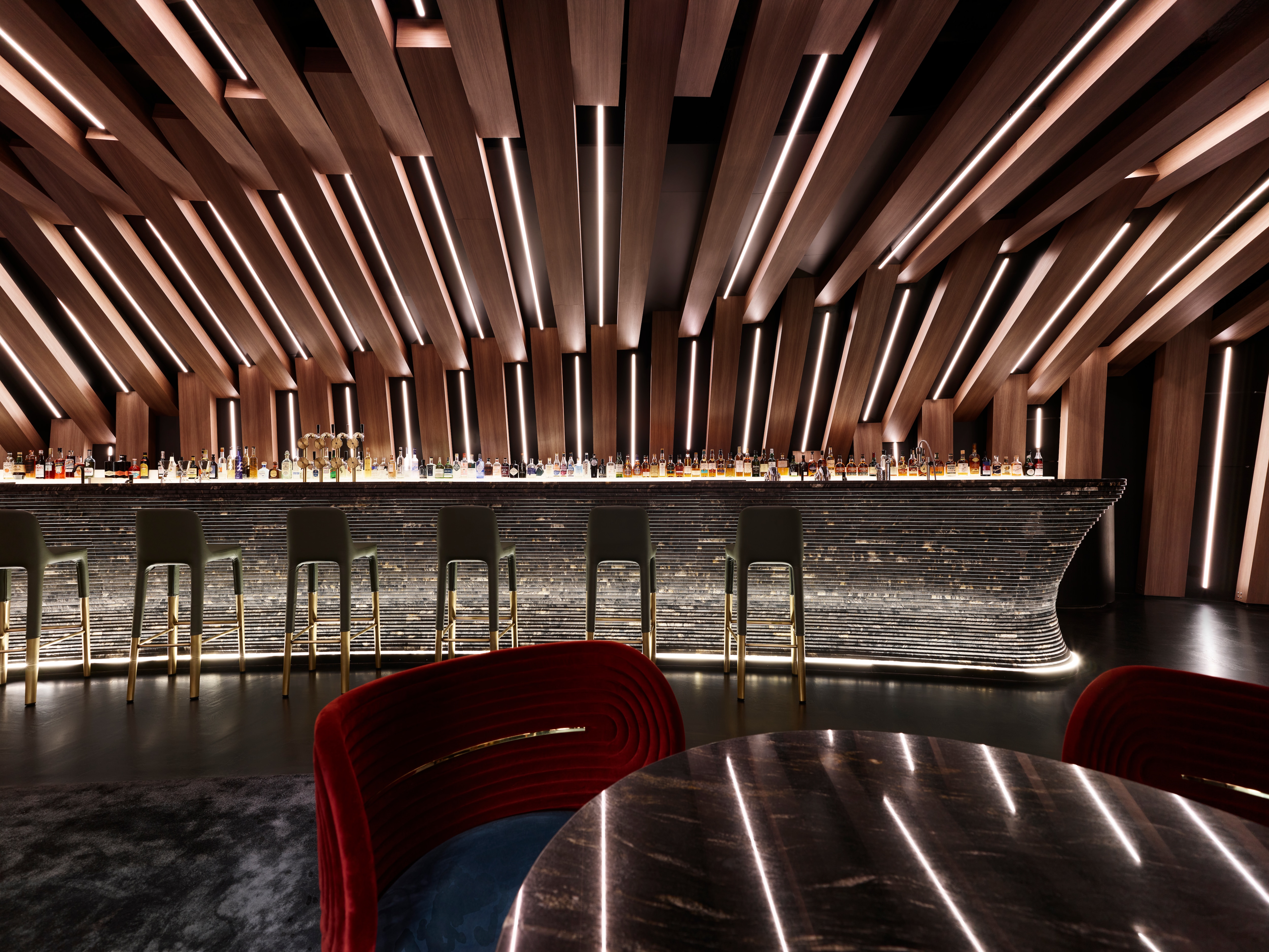 Curious Bar