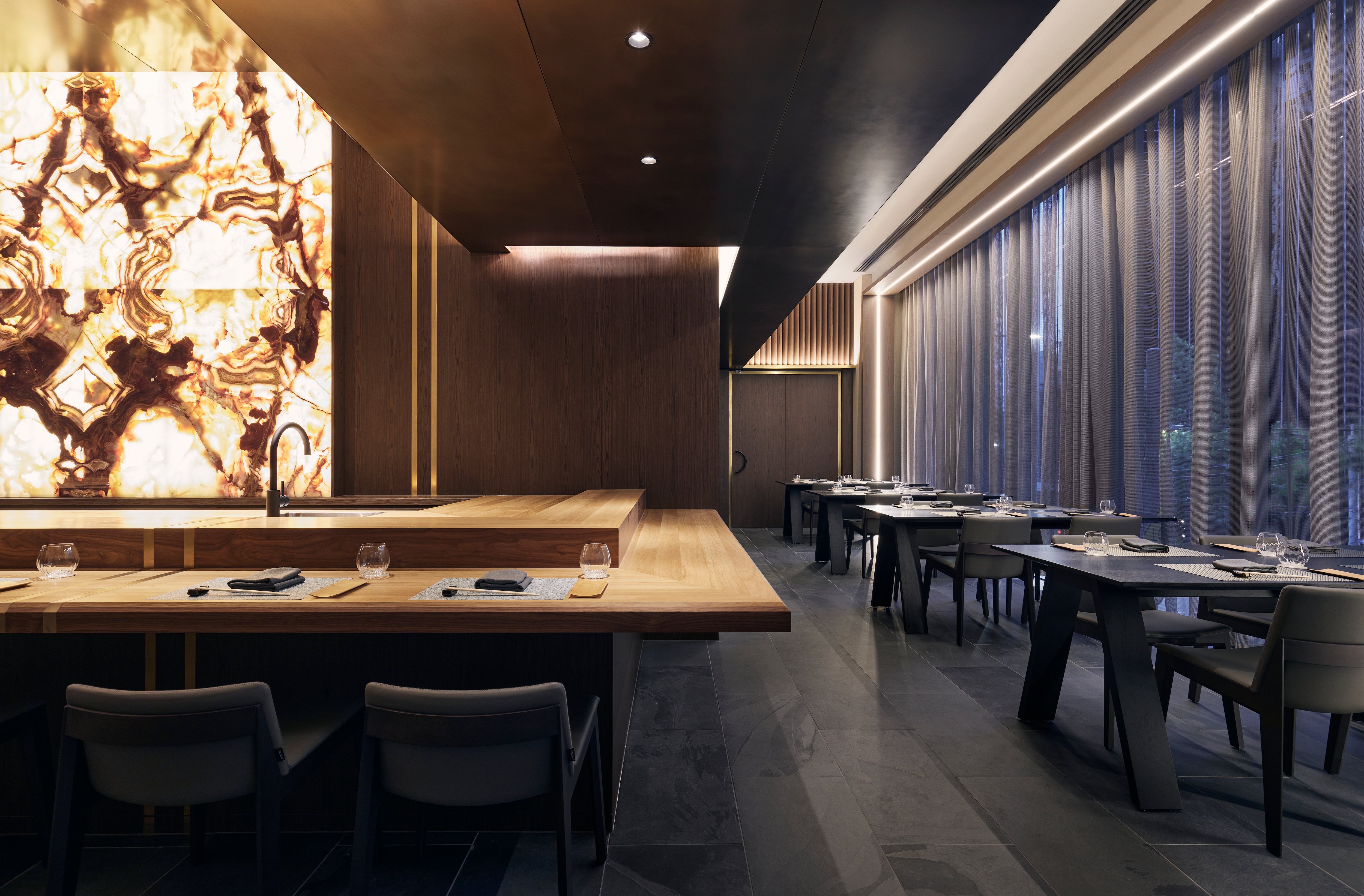 Warabi restaurant