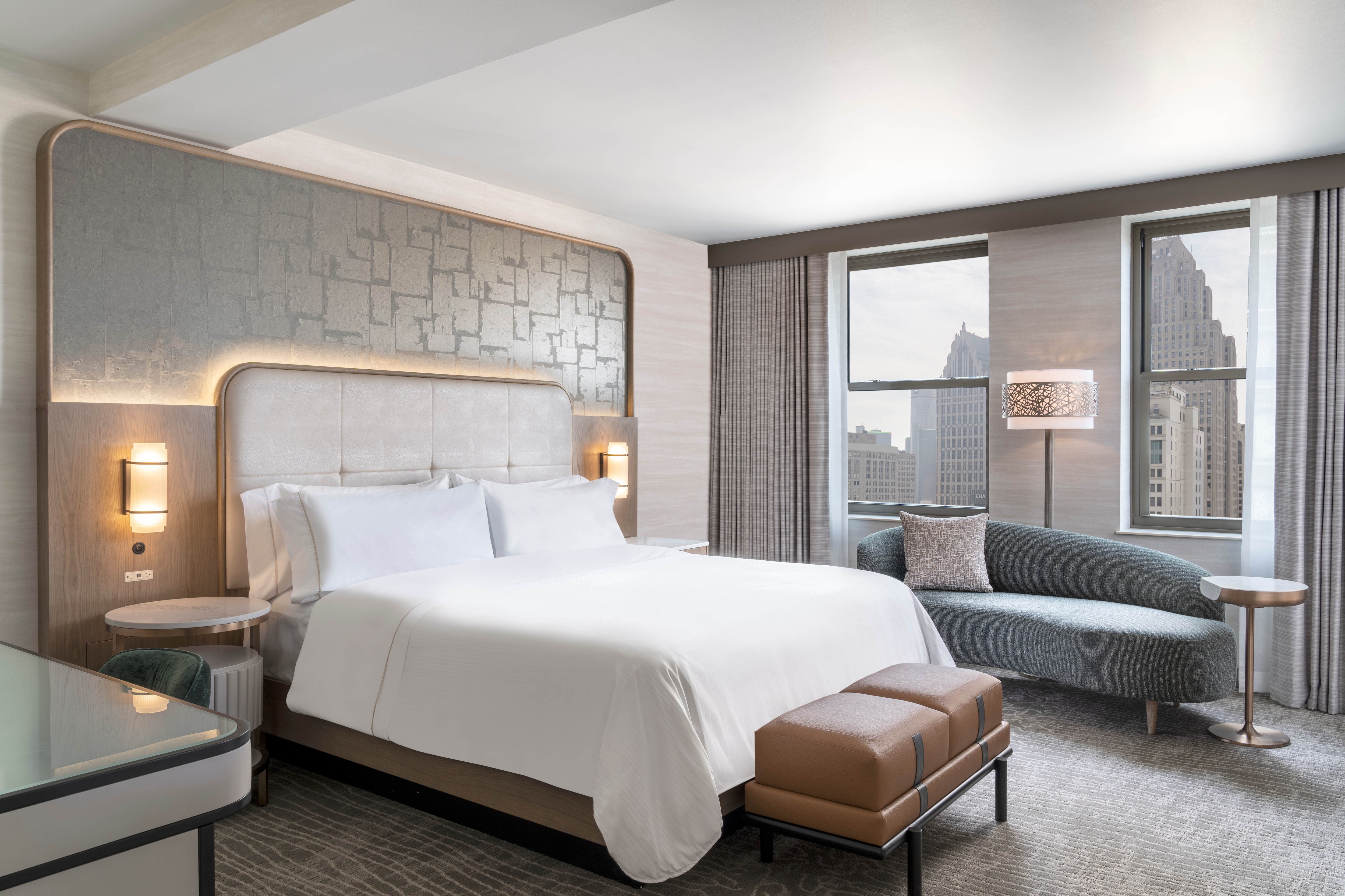 Guest room with exterior view