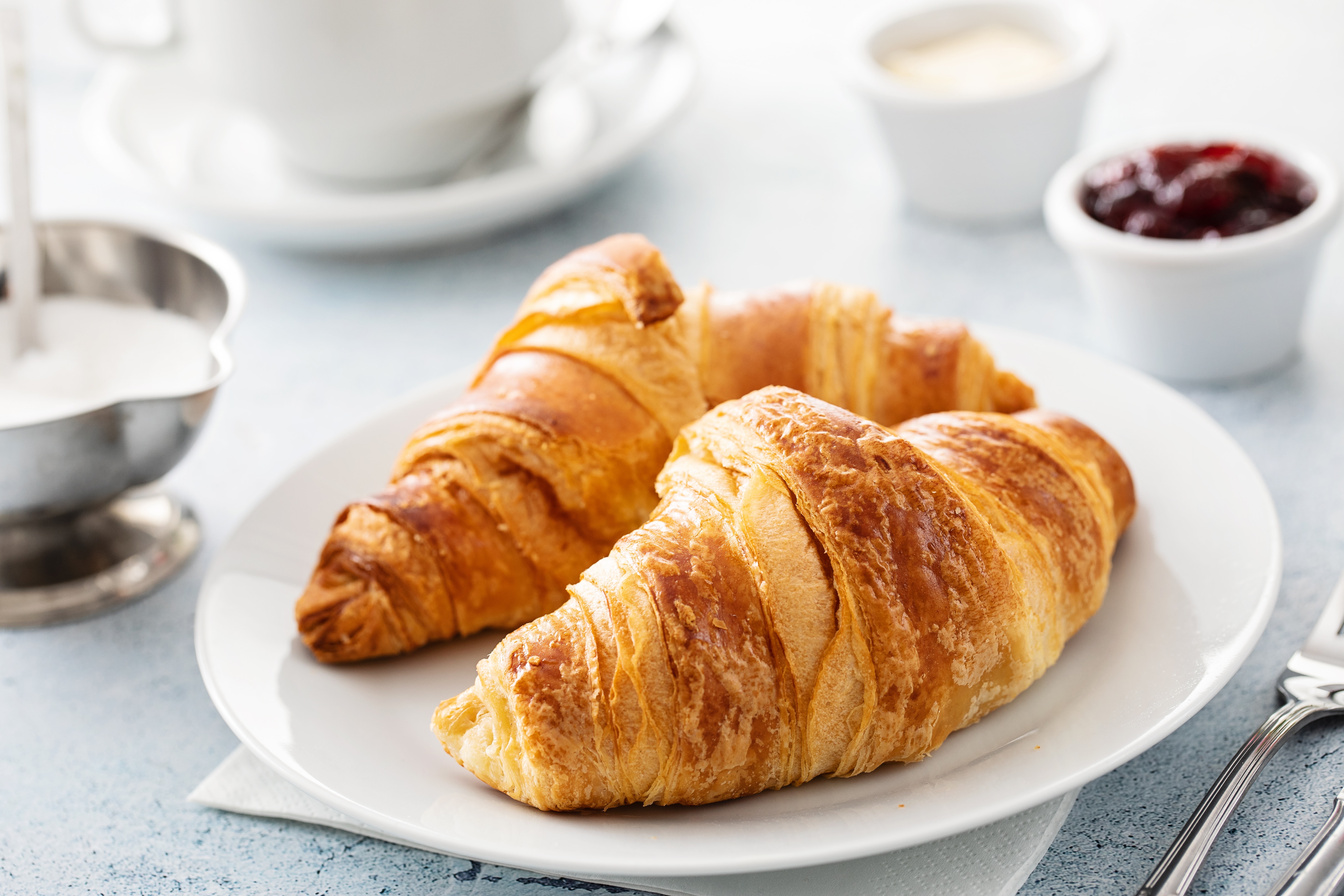 Crossiant på tallerken