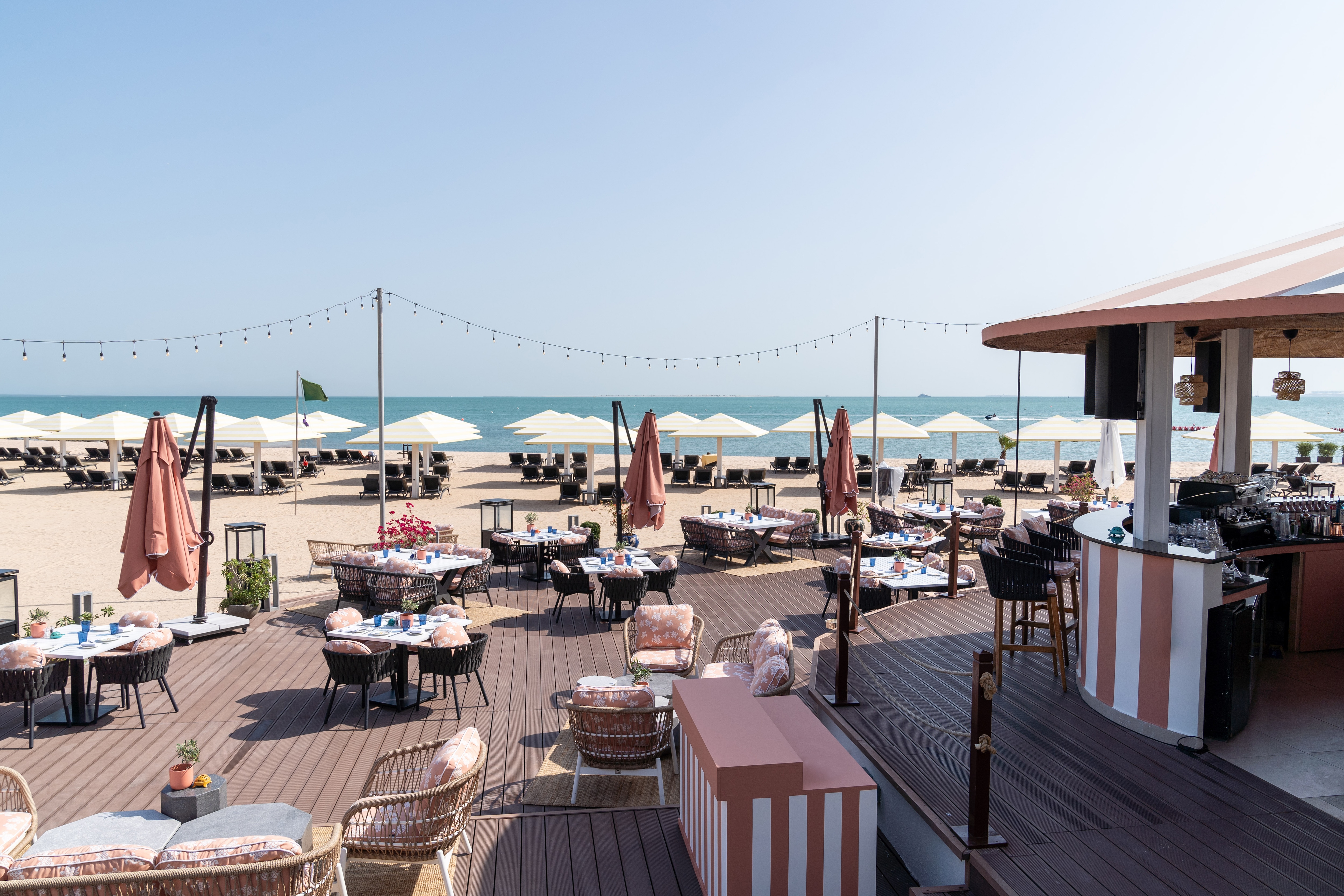 Vilebrequin La Plage outdoor seating