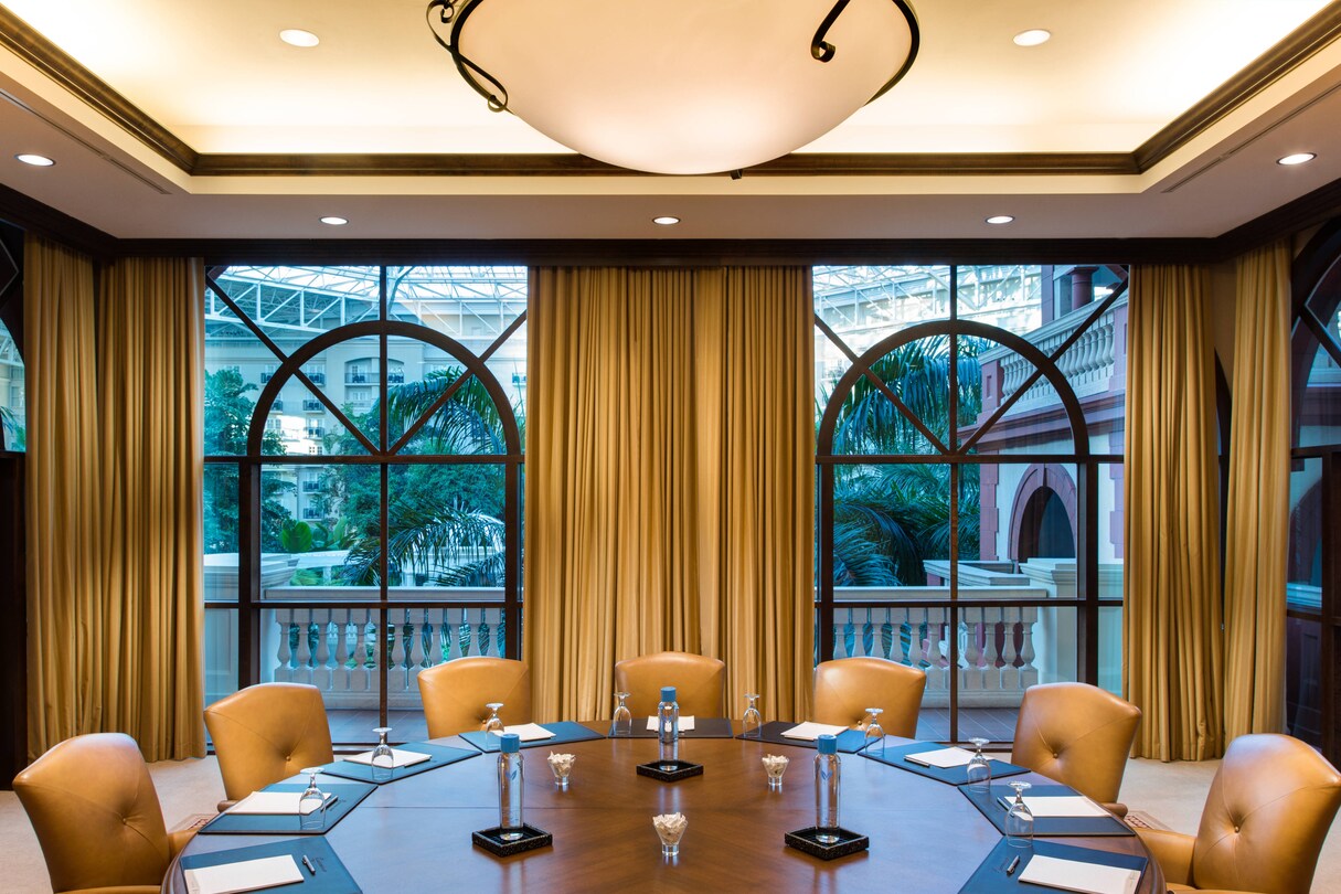 Hemingway Boardroom