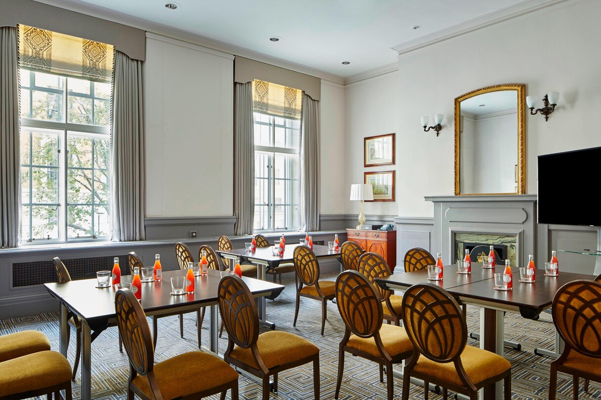 Horace Cutler Room - Classroom Setup