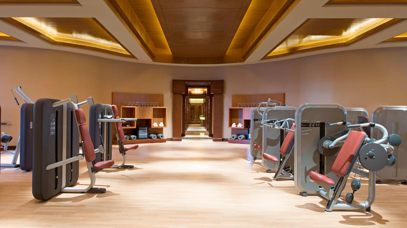 Sheraton fitness center weight machines
