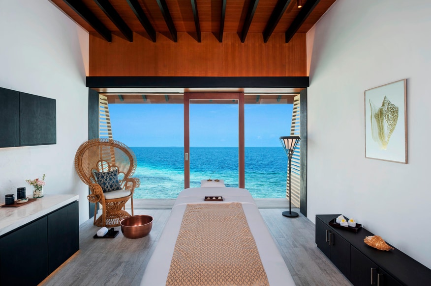 Heavenly spa single massage table and view