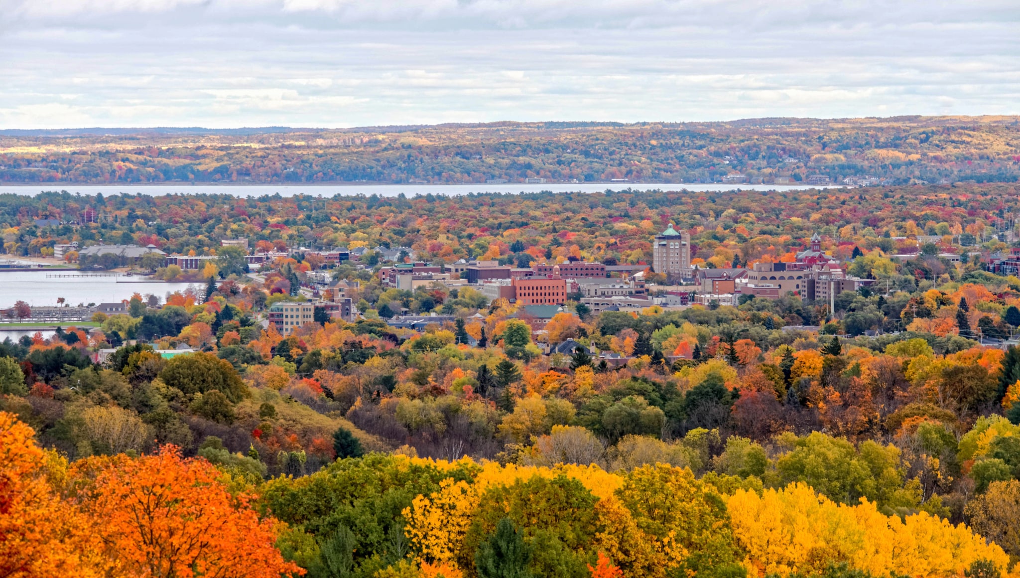 marriott-hotels-in-traverse-city-marriott-bonvoy