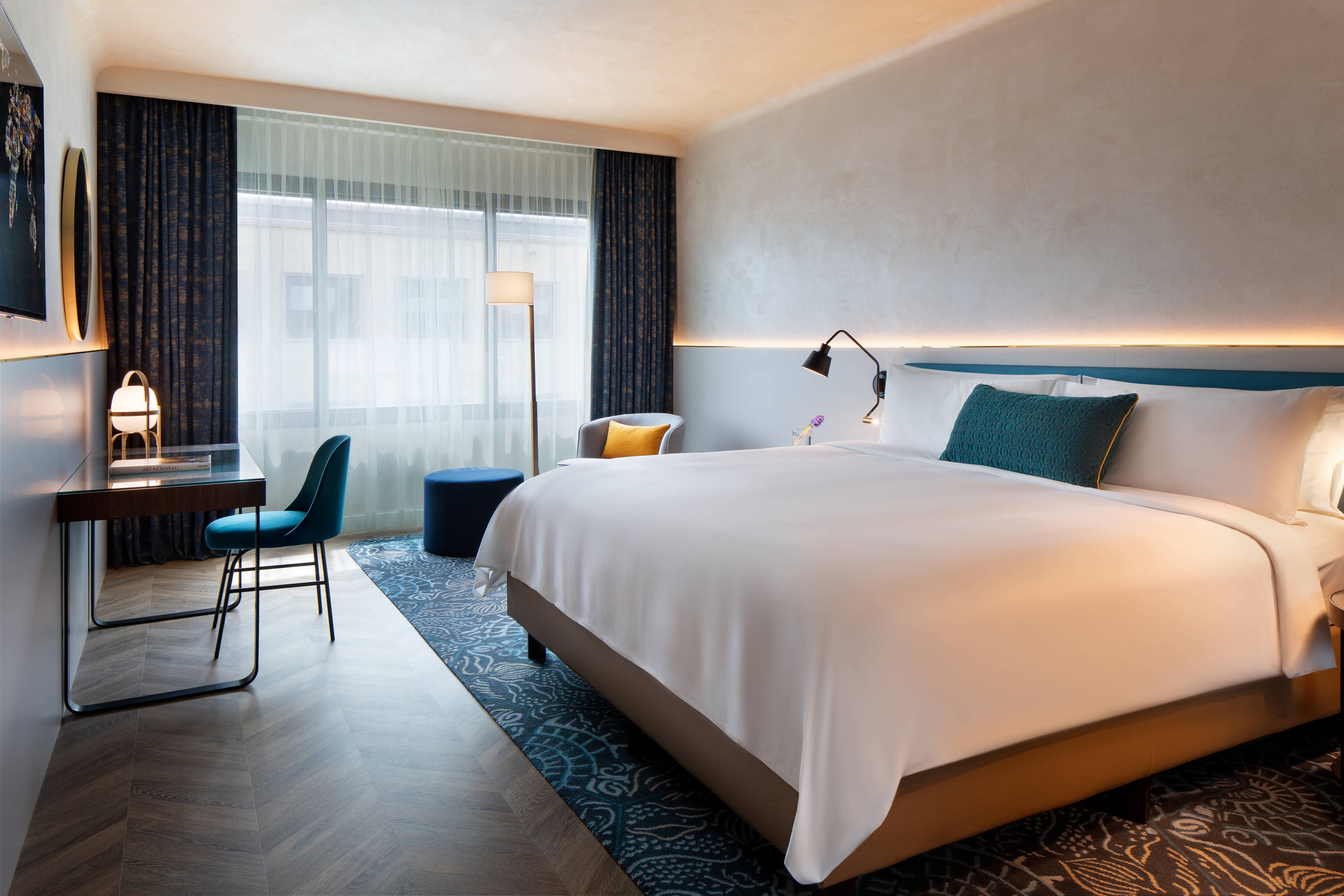 Eixample Prestige Guest Room with one bed.