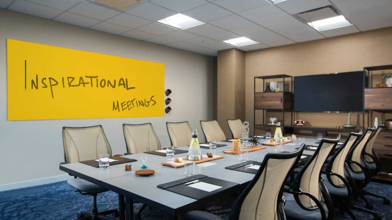 chirs-meetings-home01