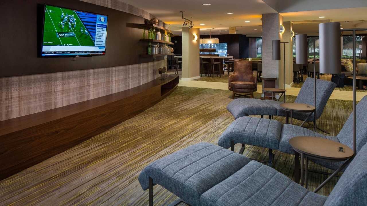 dabcy-experience-lounge