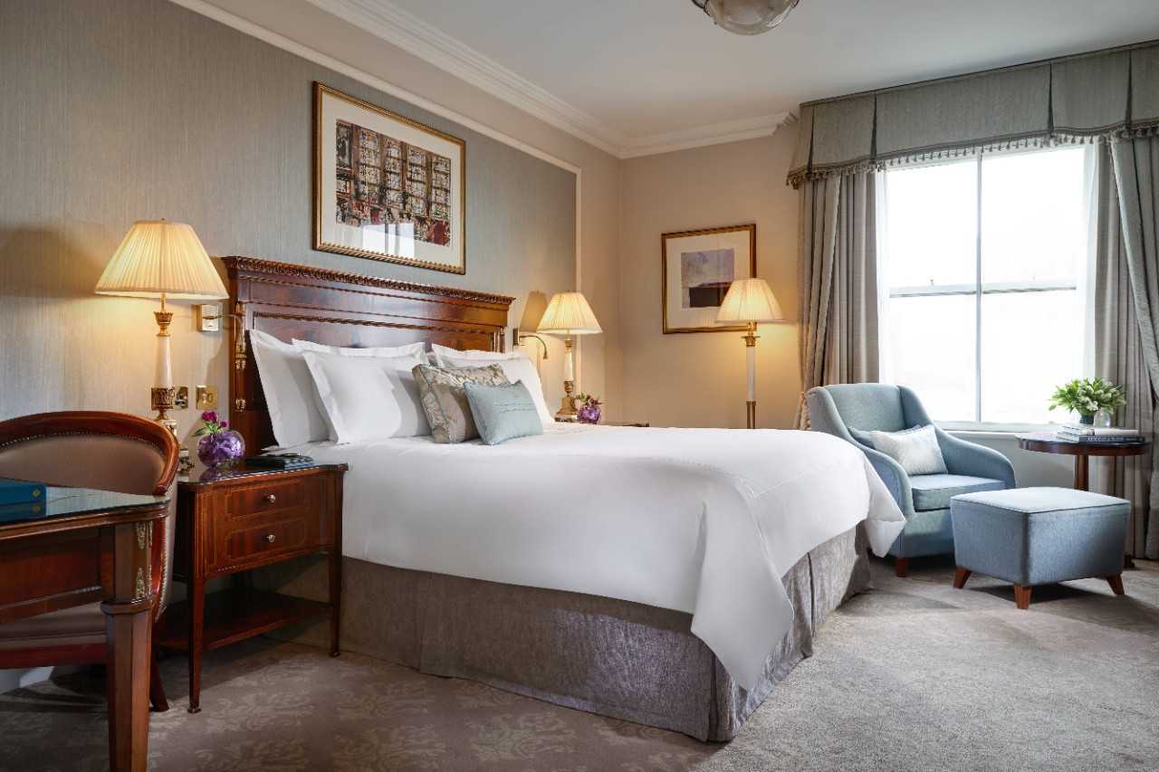 Heritage premium guest room.