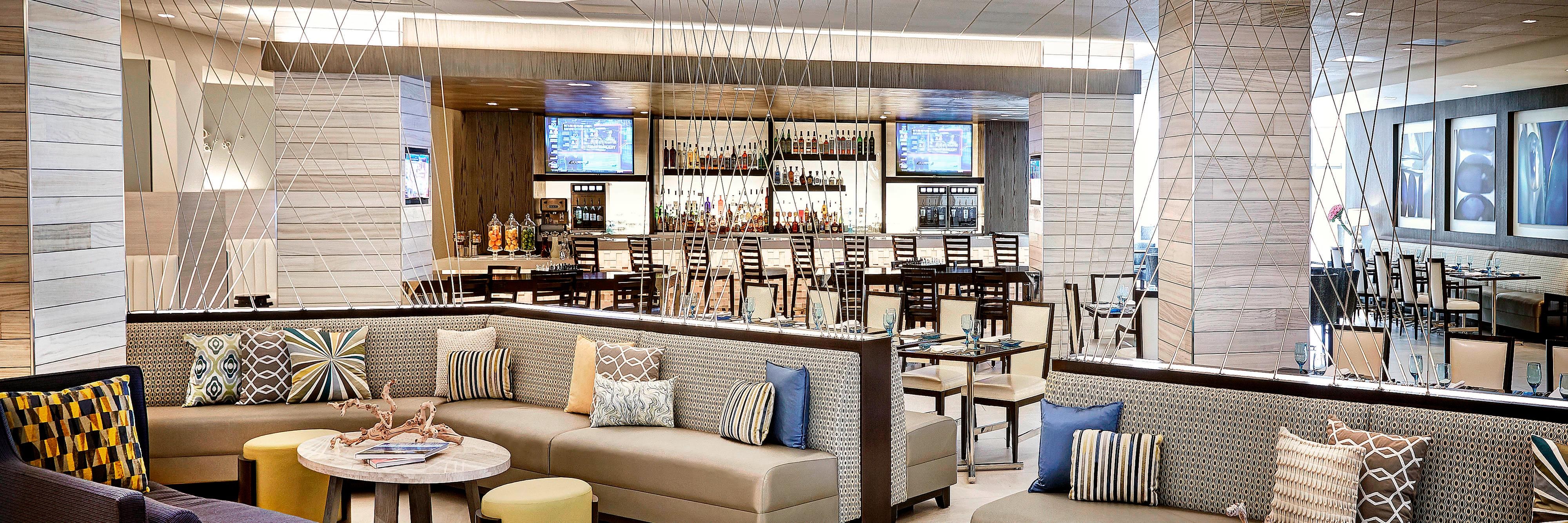 Lounge and bar.