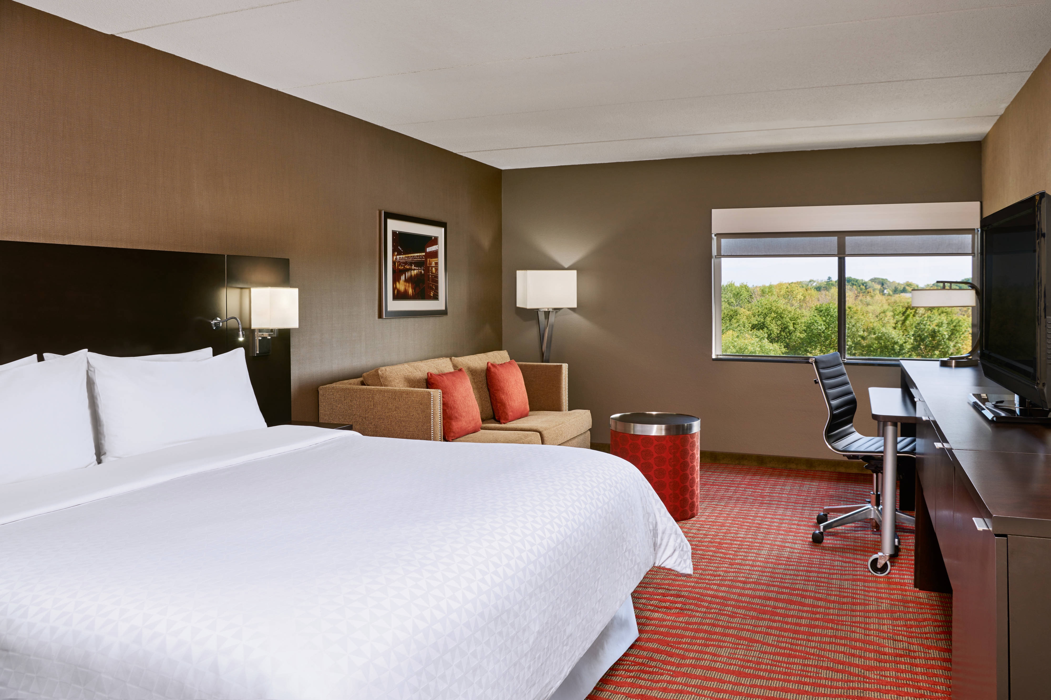 Guest room