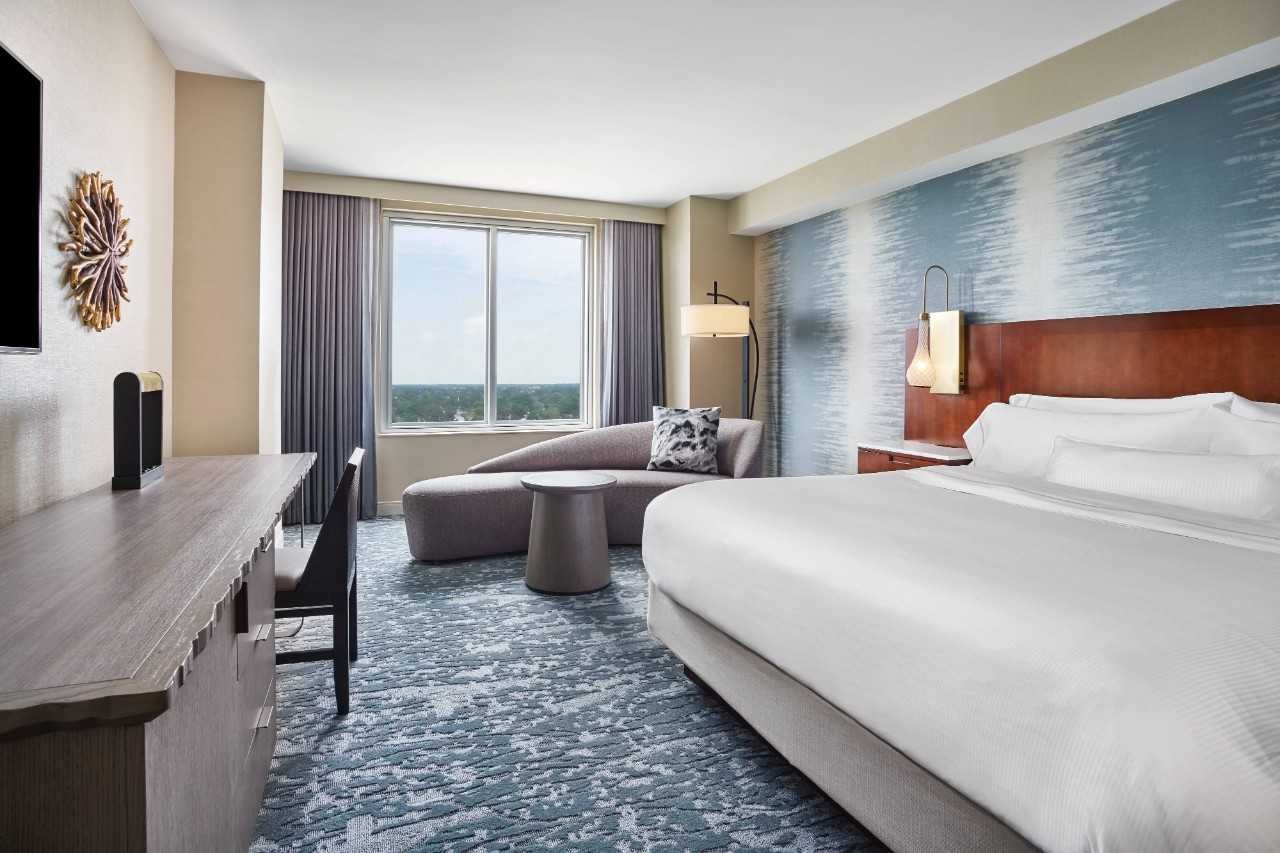 Guest room with king-size bed.