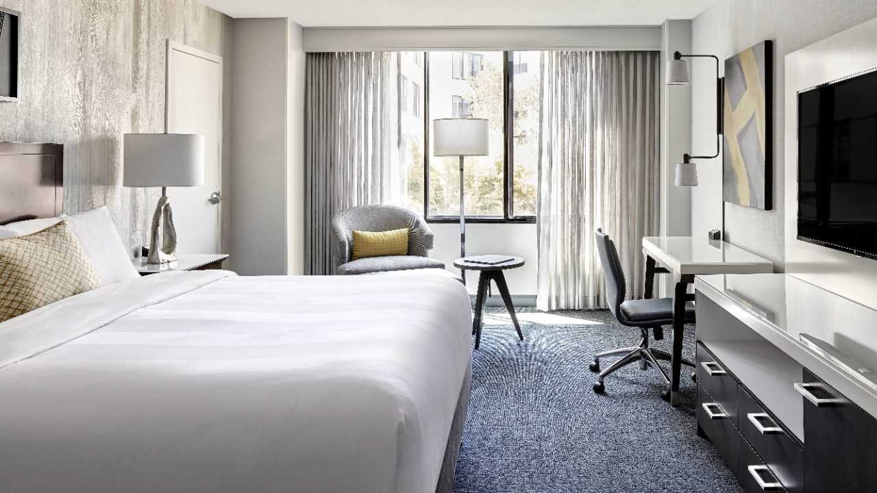 sfofw_guestroom_home