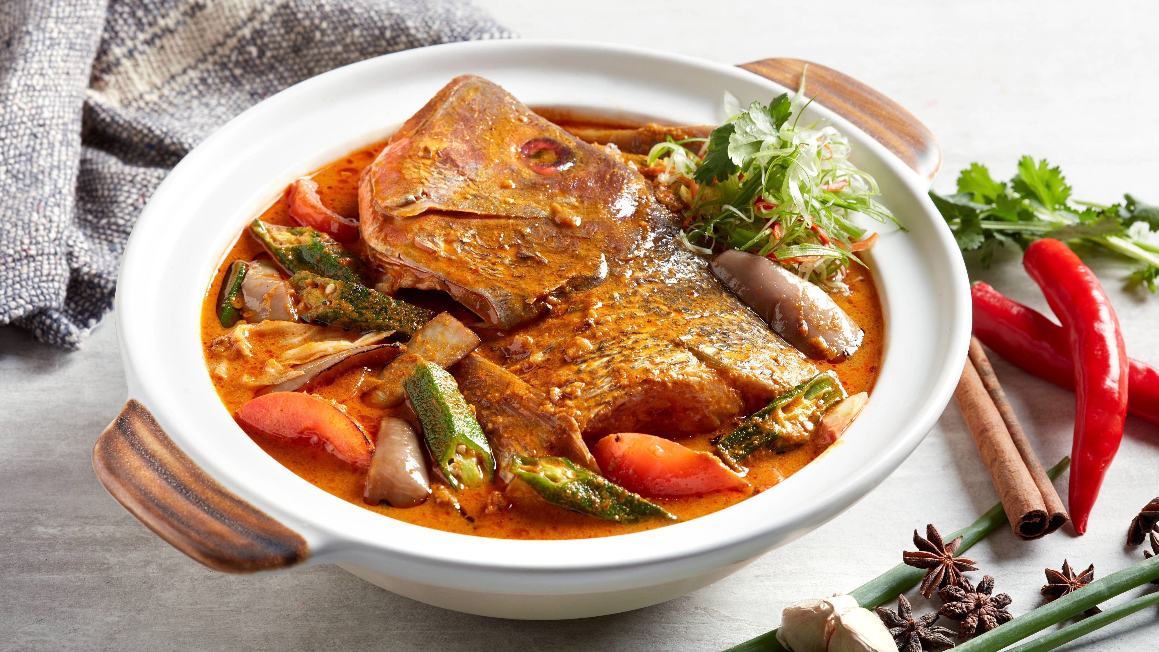 sinfp_fourpointseatery_curry_gallery