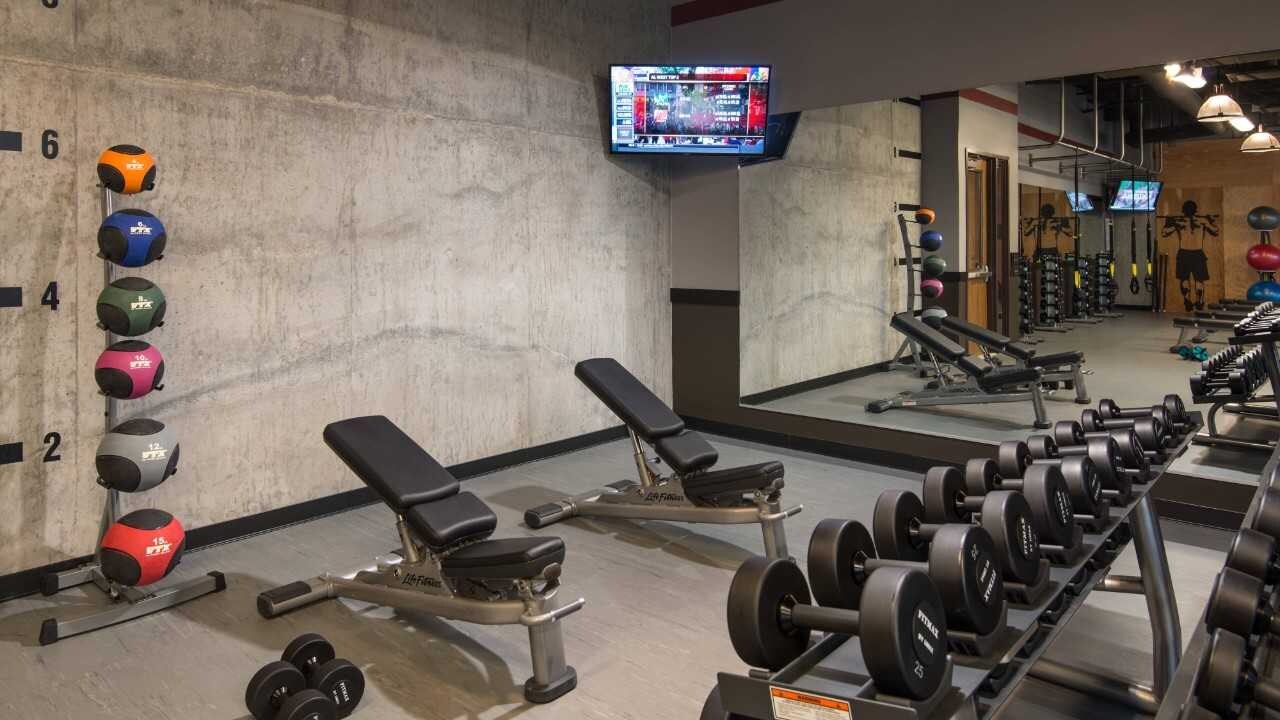 snasi_SpectrumFitnessCenter_recreation8