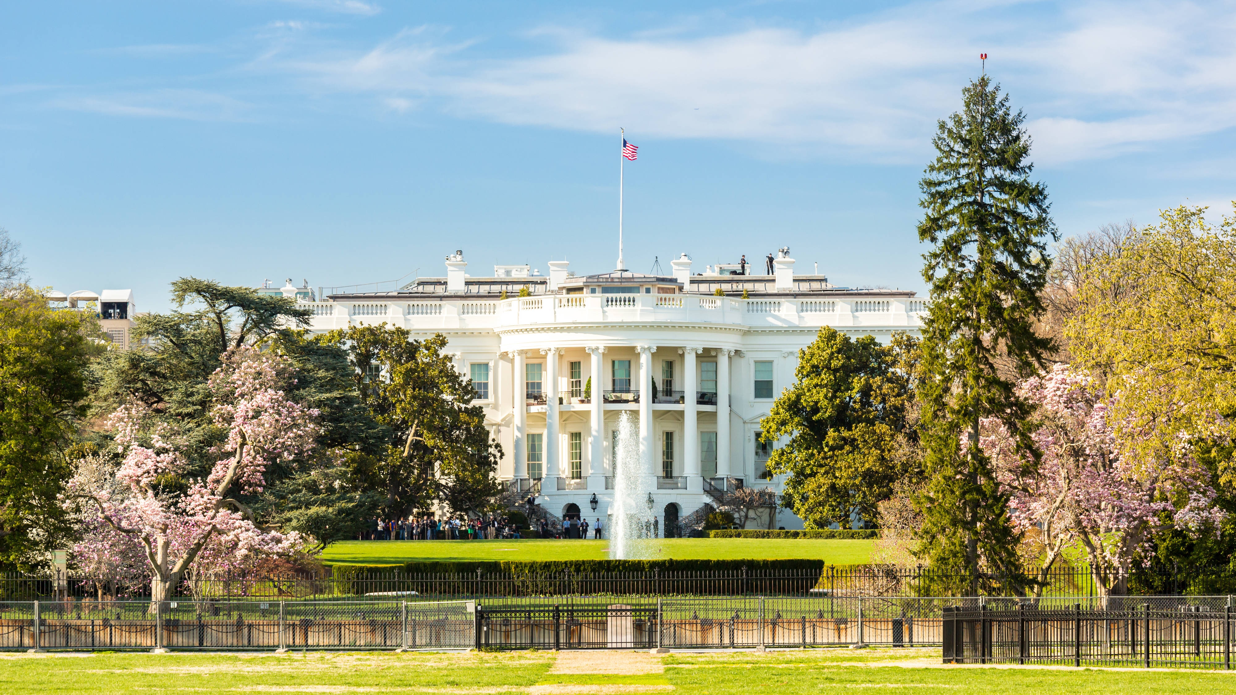 TheWhiteHouse