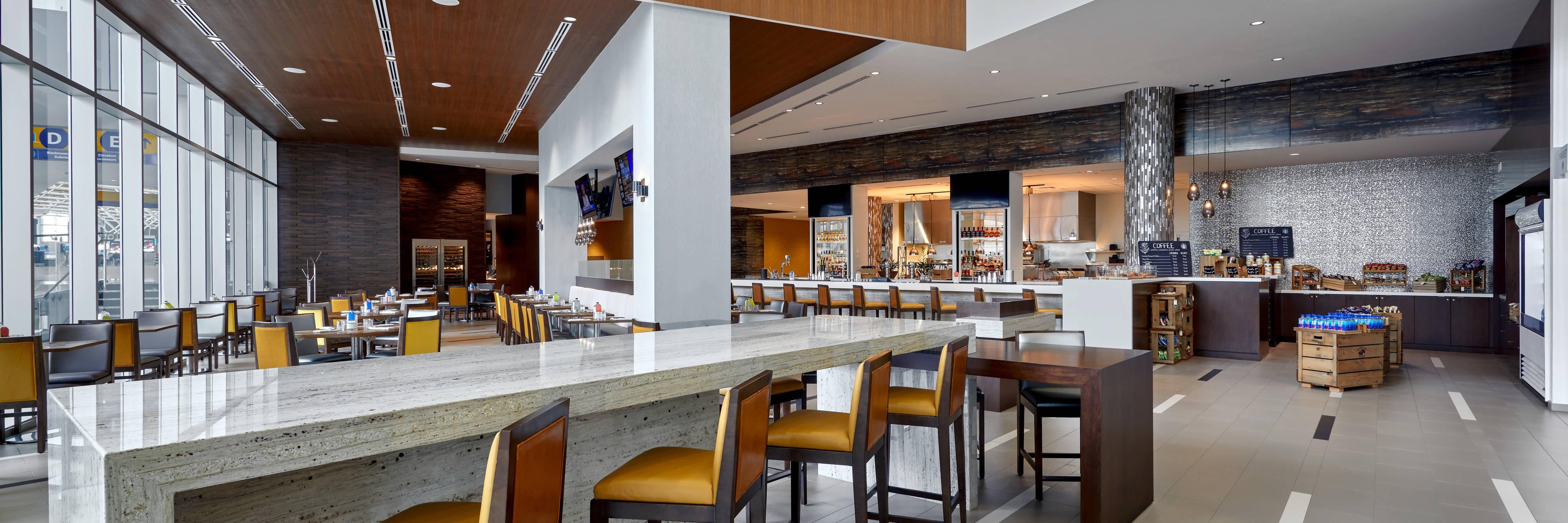 Calgary Airport Marriott In-Terminal Hotel