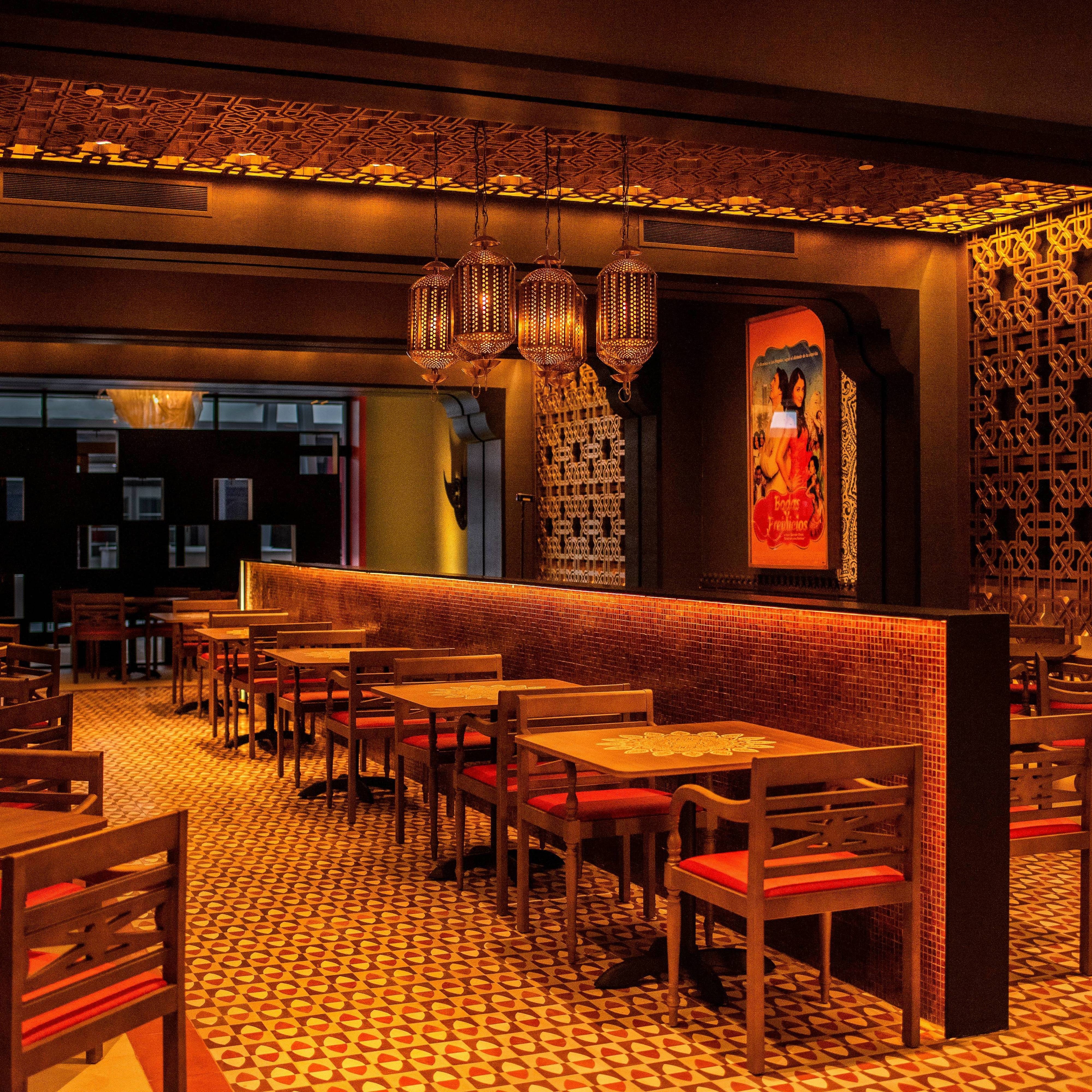 Sutra Indian Restaurant & Hookah Lounge | Cancun Restaurant