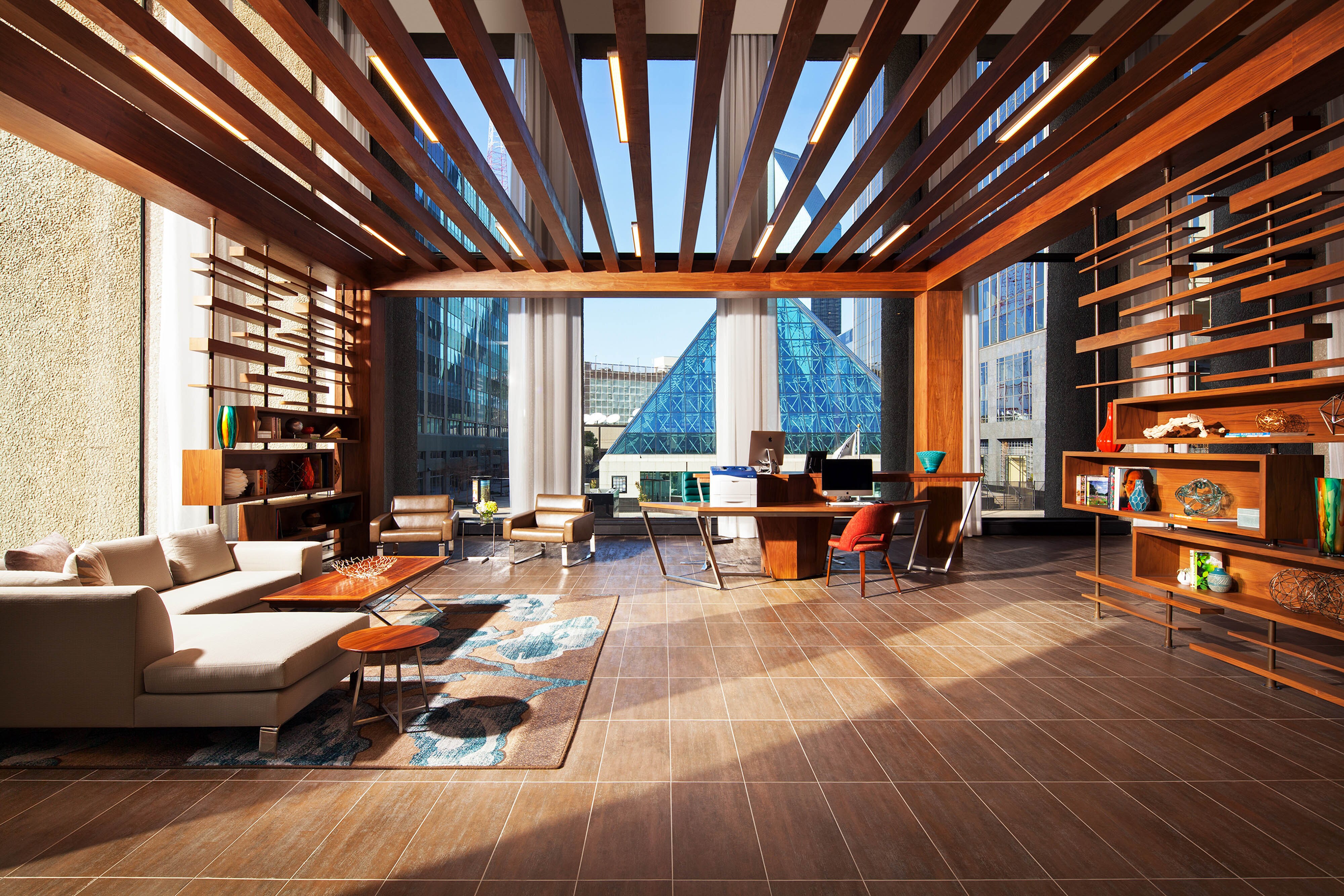 Hotel library
