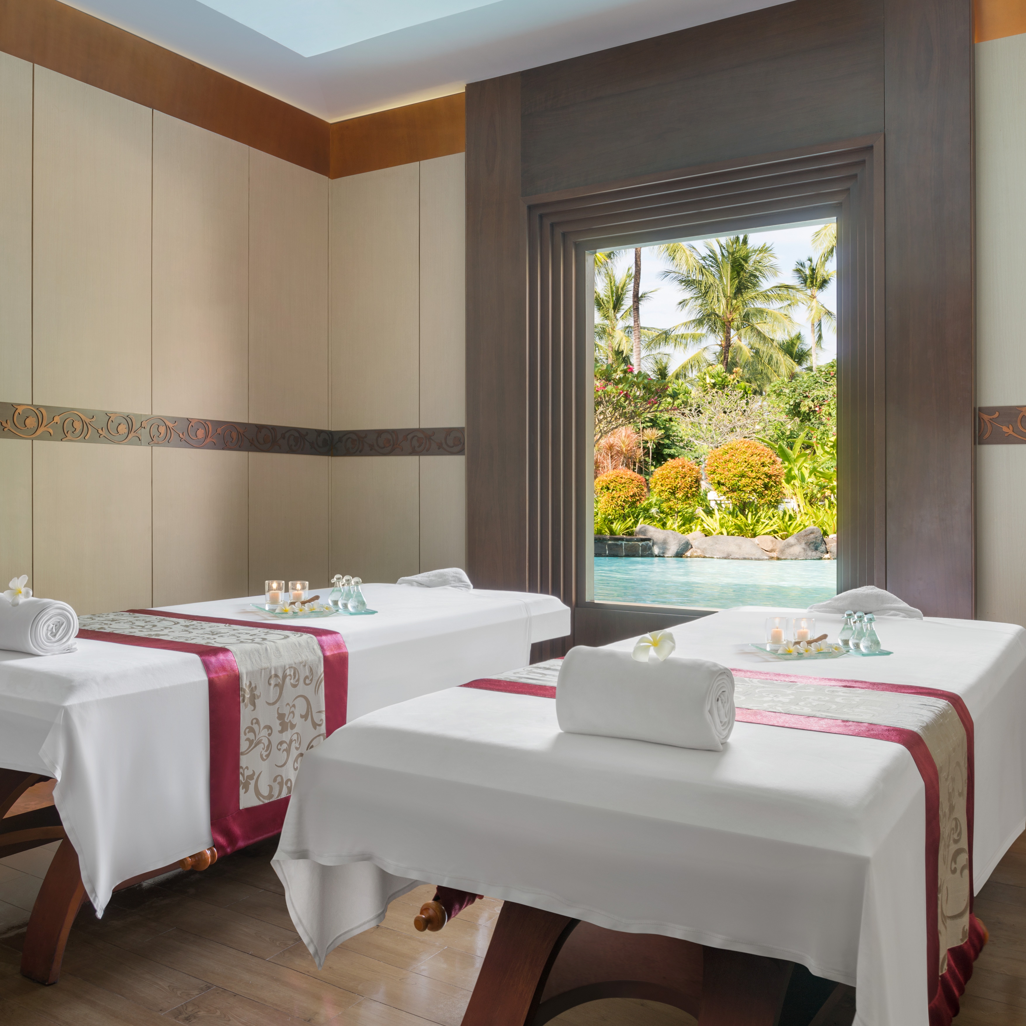 Lagoon Spa - Couple's Treatment Room