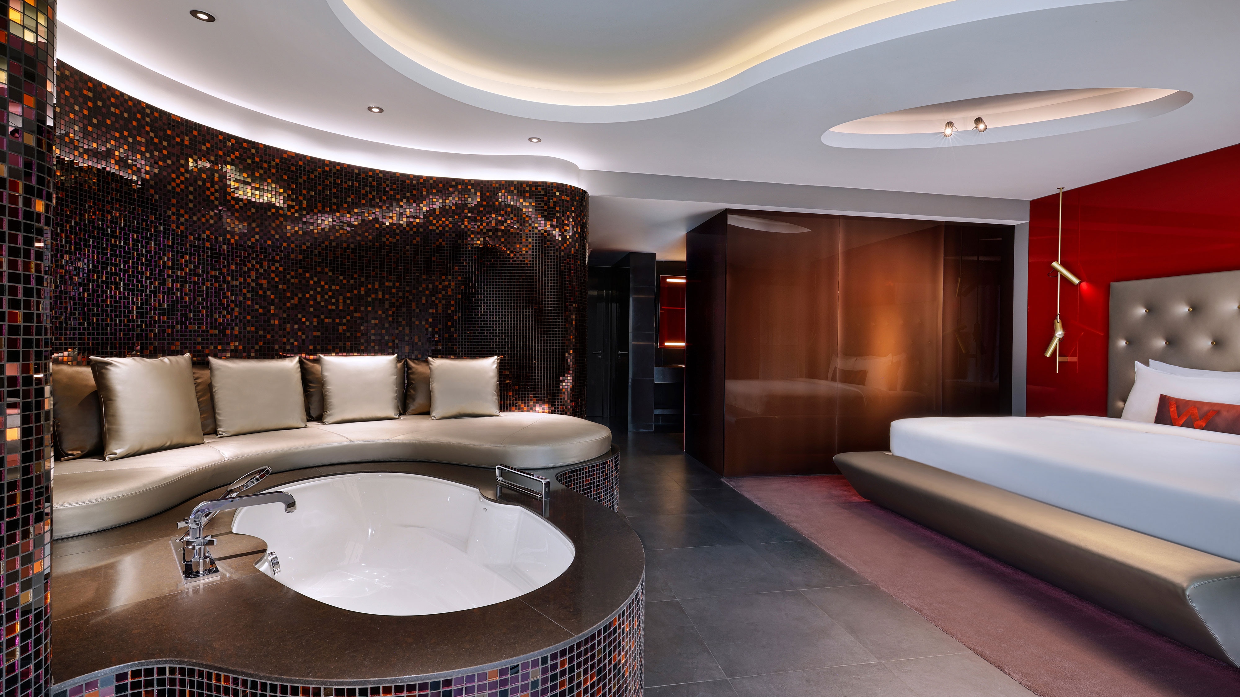 حمام به جاكوزي