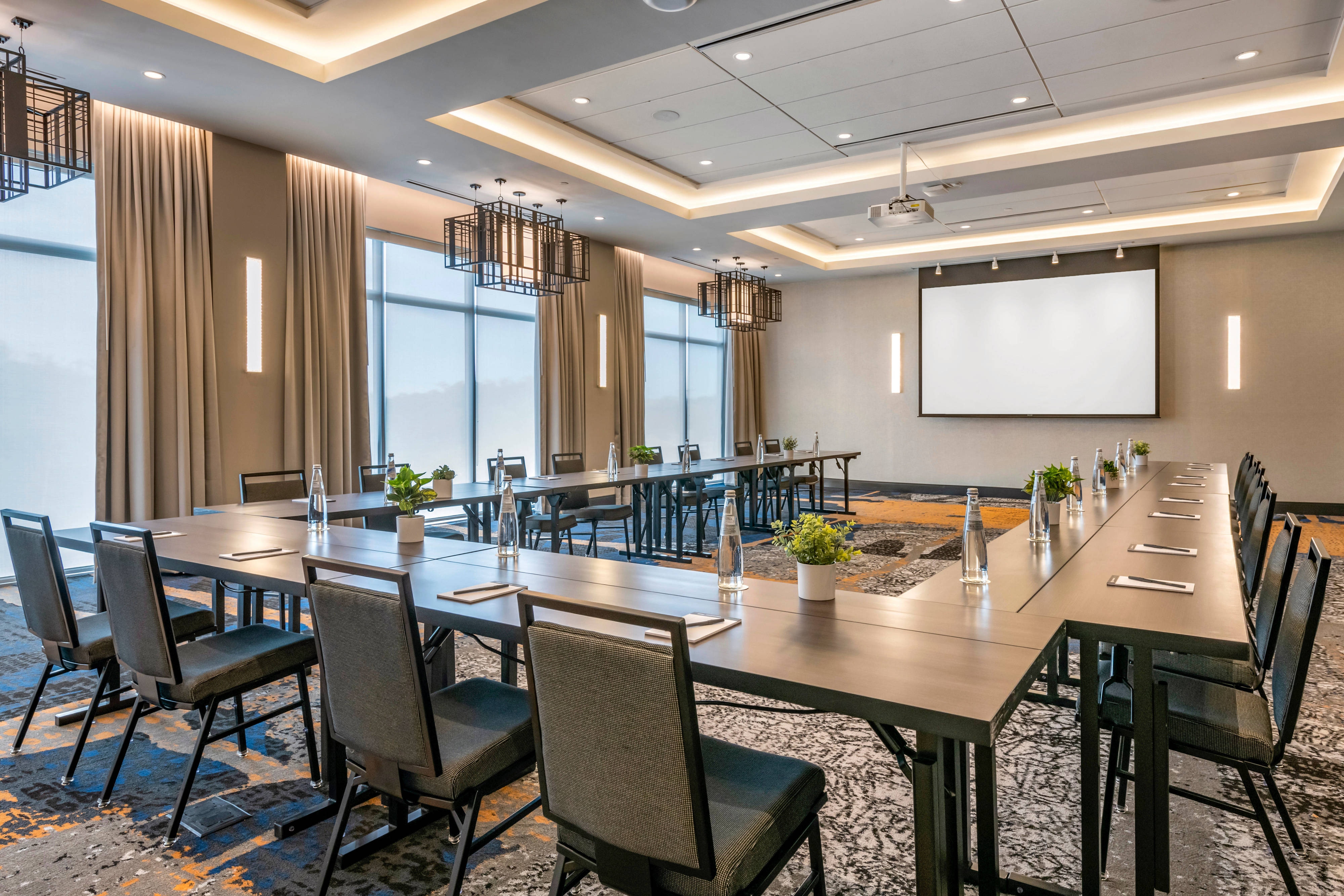 Meeting room U shape table