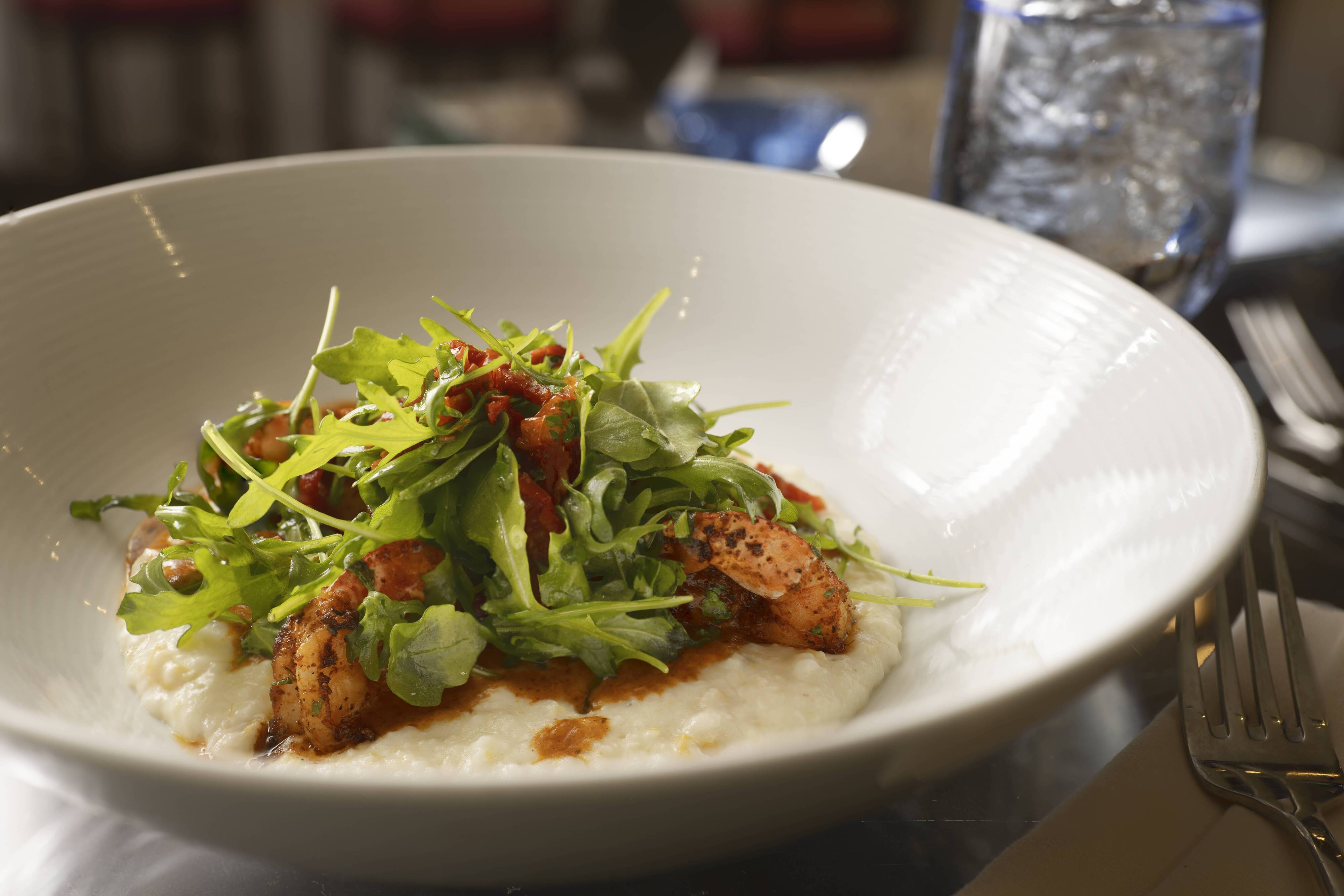 Bin 595 - Shrimp & Grits