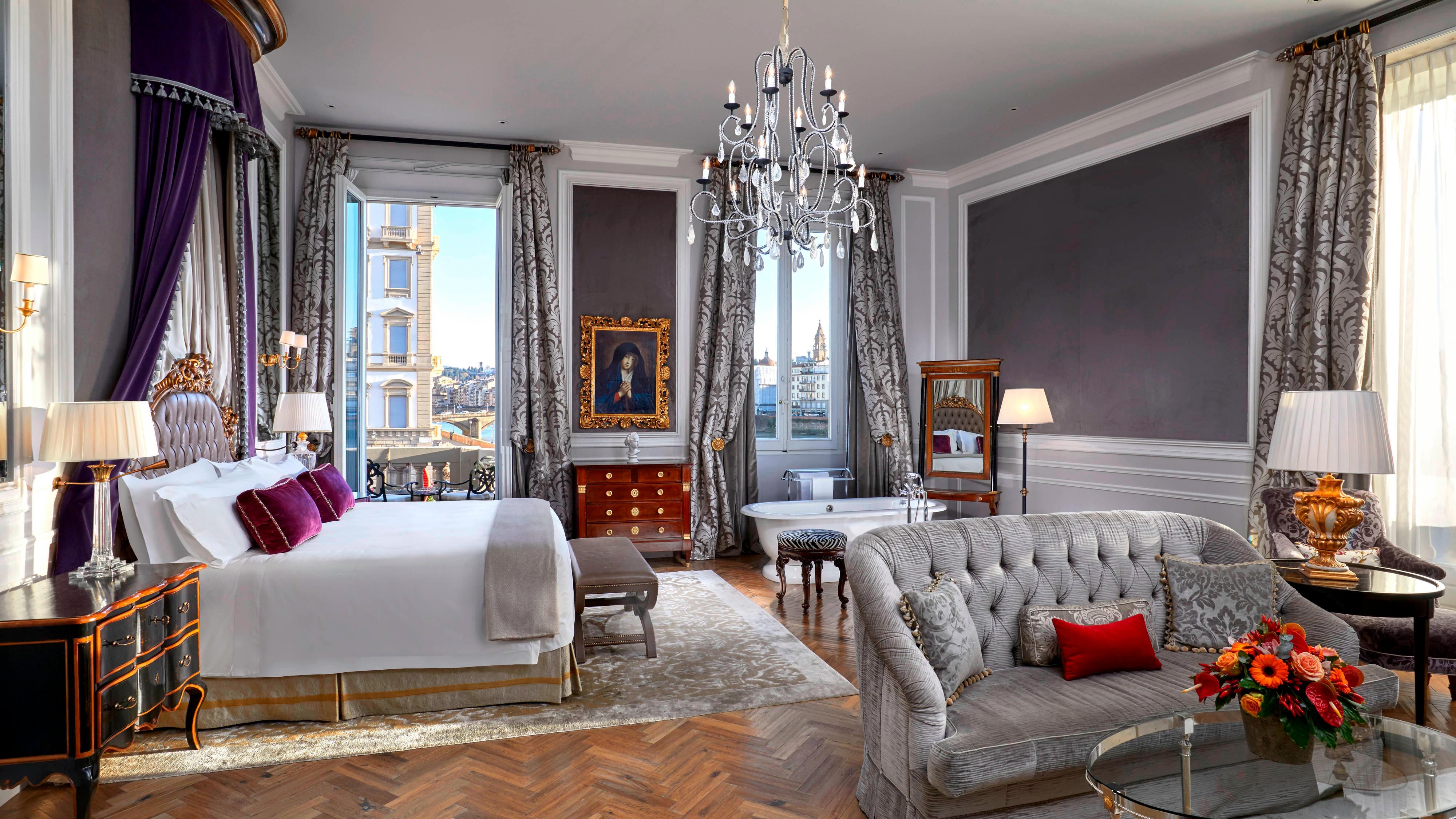 Schlafzimmer und Sitzbereich der Suite