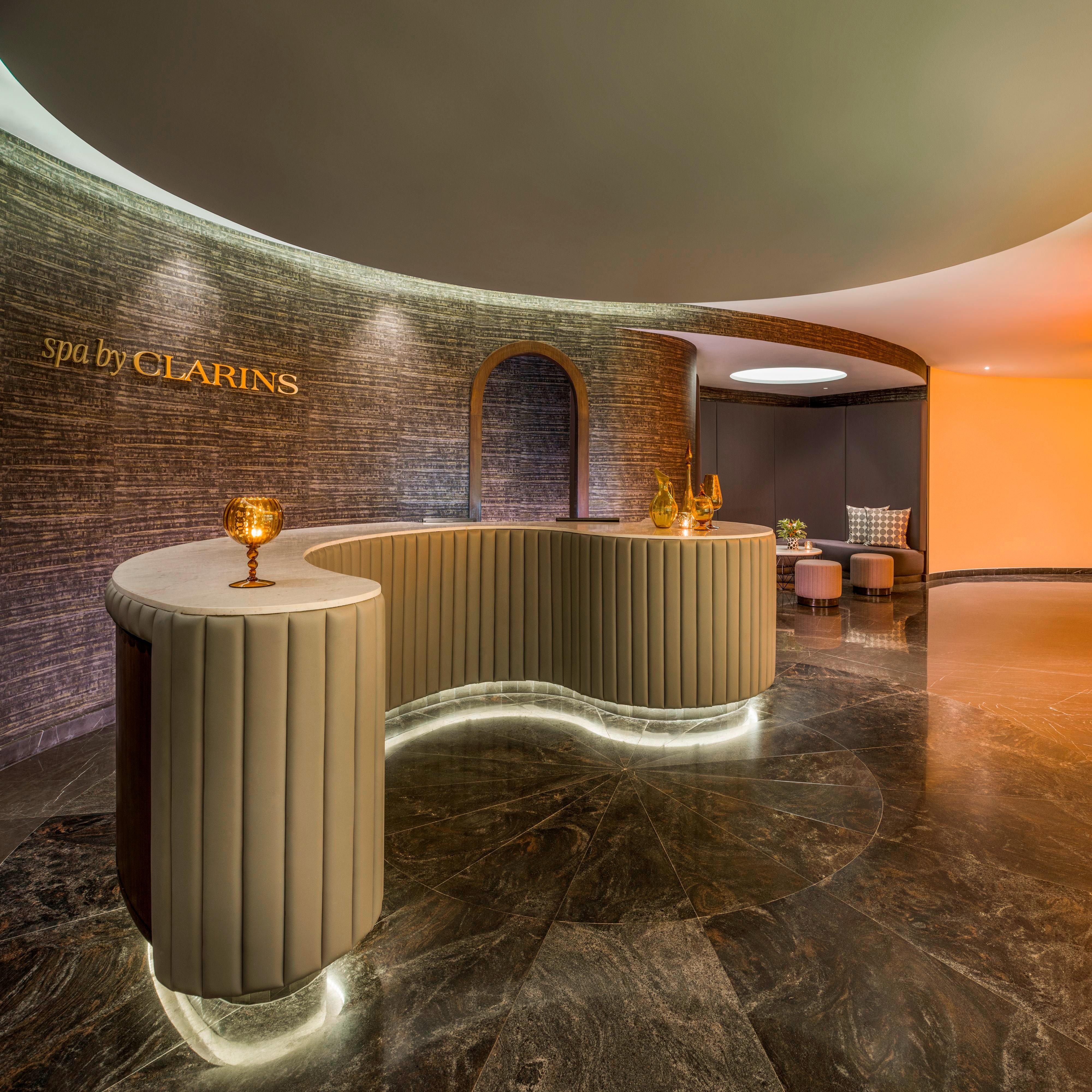 Spa by Clarins - Reception