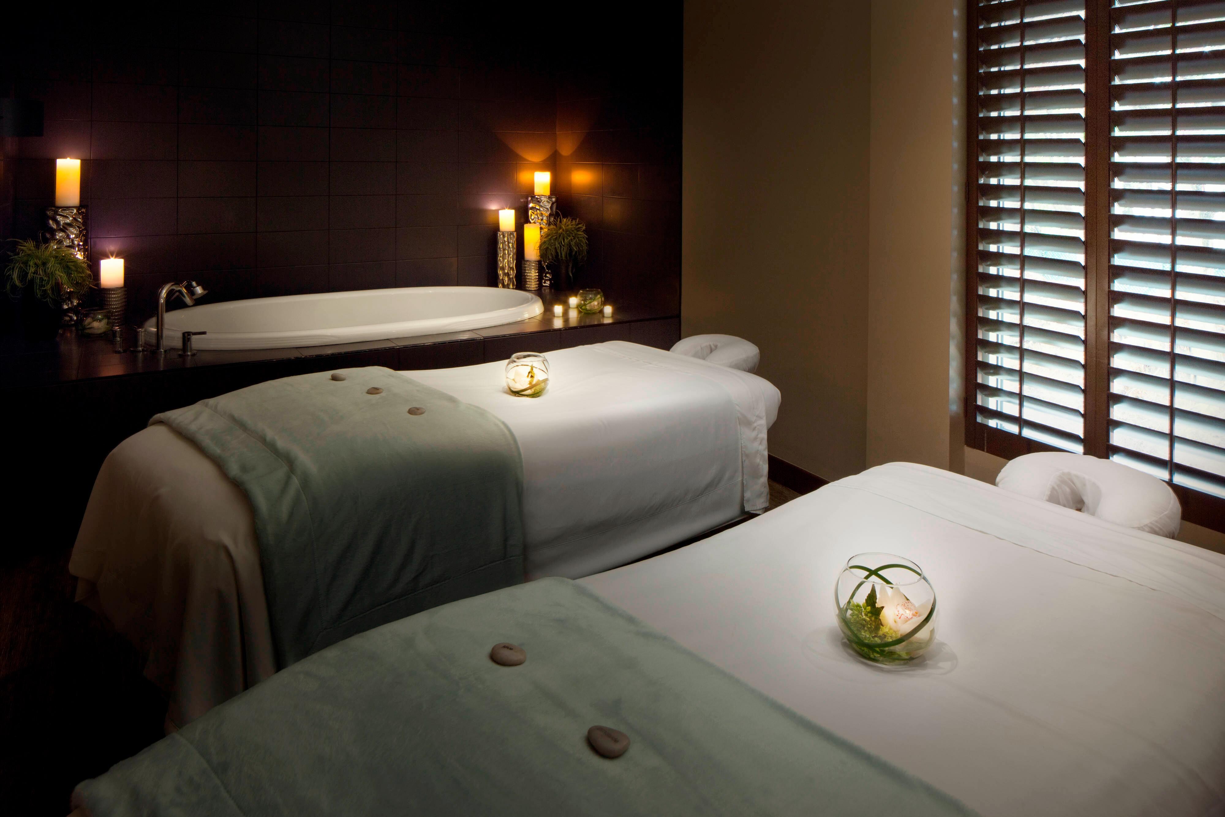 Spa tables