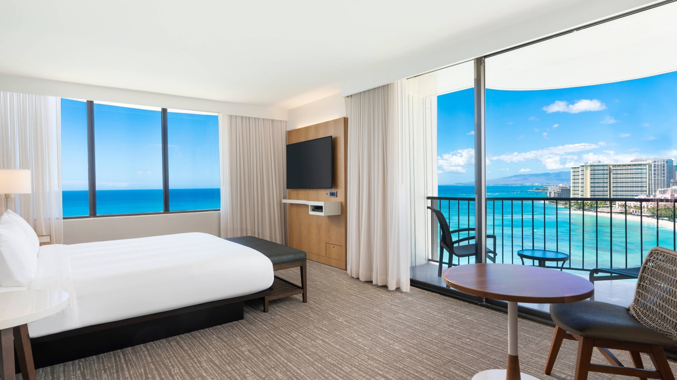 King Junior Suite - Ocean Front